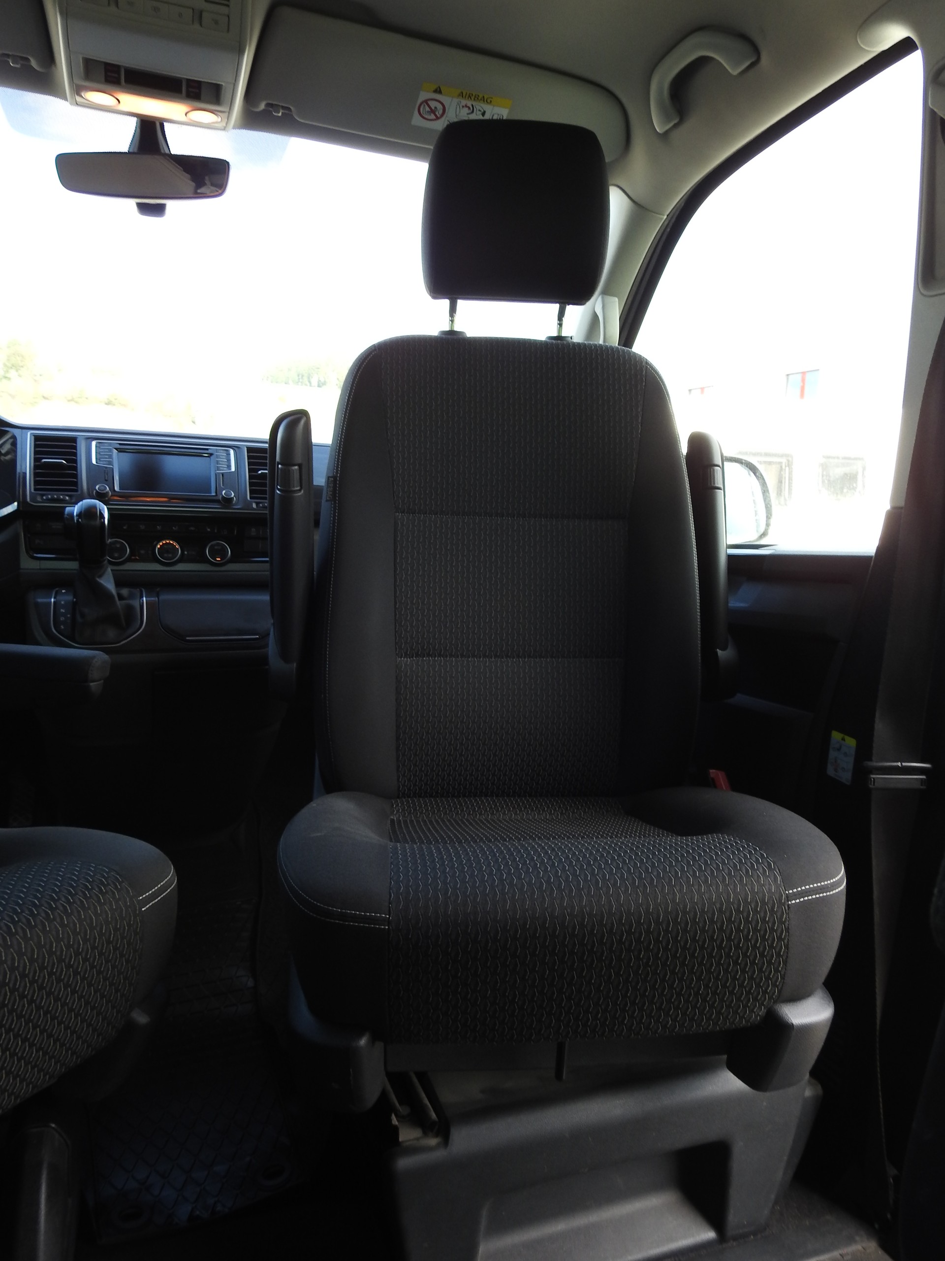 VW T6 California 2.0 TDI Beach 4Motion DSG-image-28