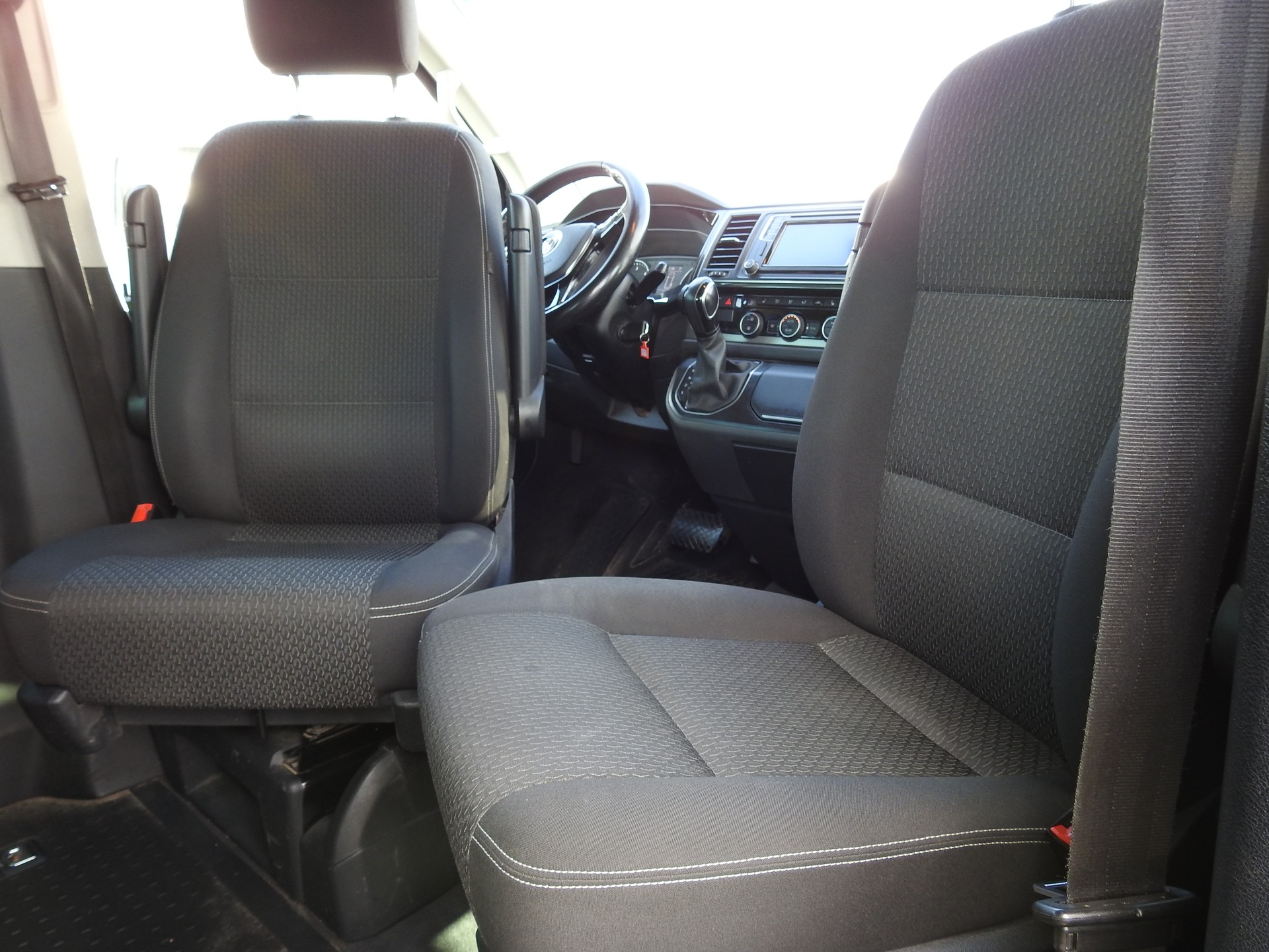 VW T6 California 2.0 TDI Beach 4Motion DSG-image-29