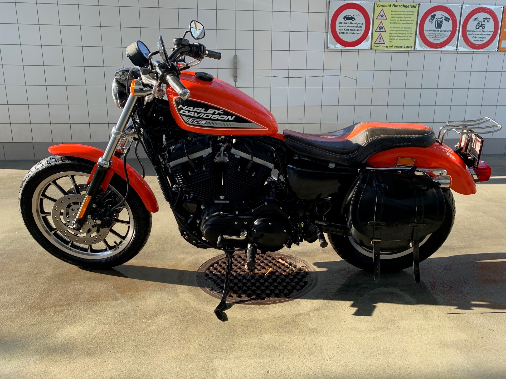 HARLEY-DAVIDSON XL 883 Sportster Injection-image-2