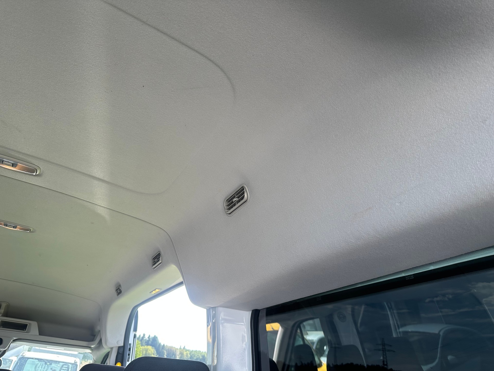 FORD Transit 350M 4x4 9 Plãtze-image-11