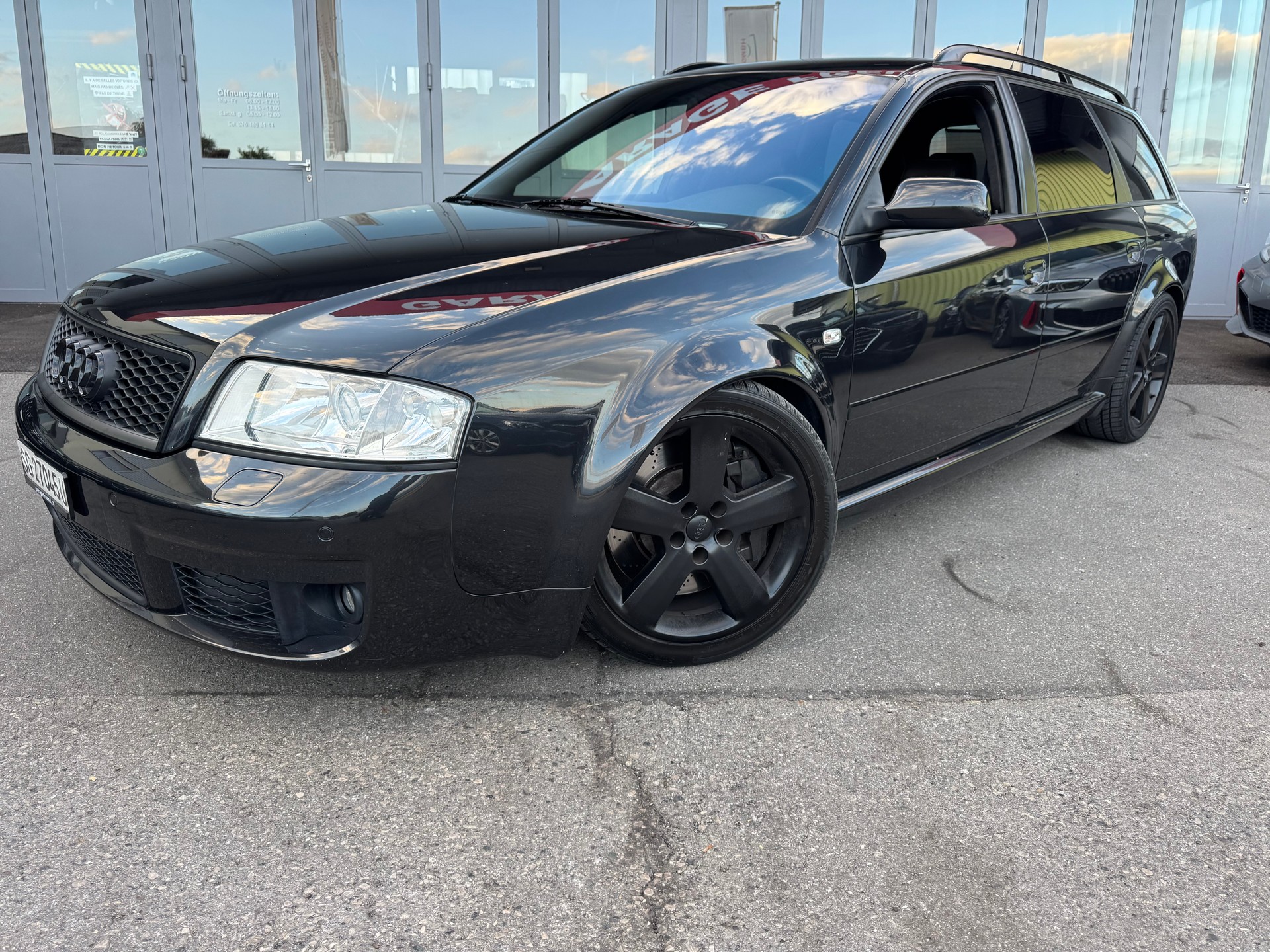 AUDI RS6 plus Avant quattro tiptronic