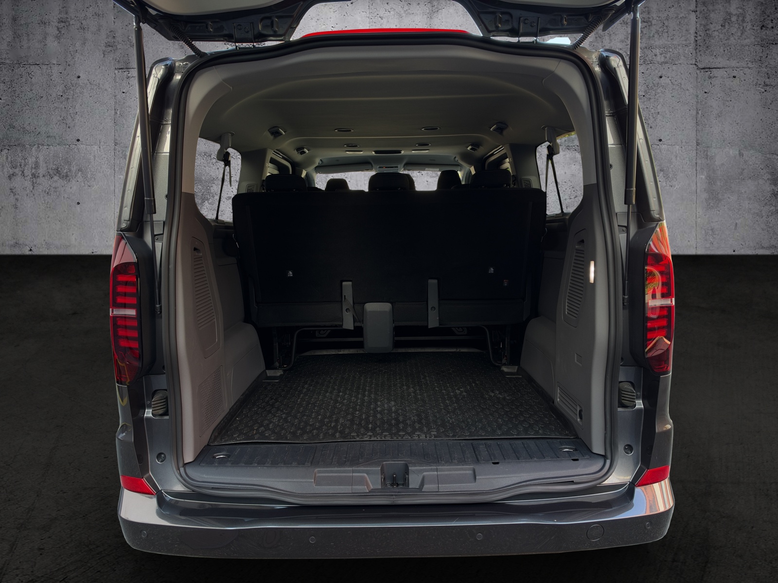 VW Caravelle 2.0 TDI Life LWB 4 Motion Aut 8 *CH-FZG / 5 Jahre Garantie*-image-9