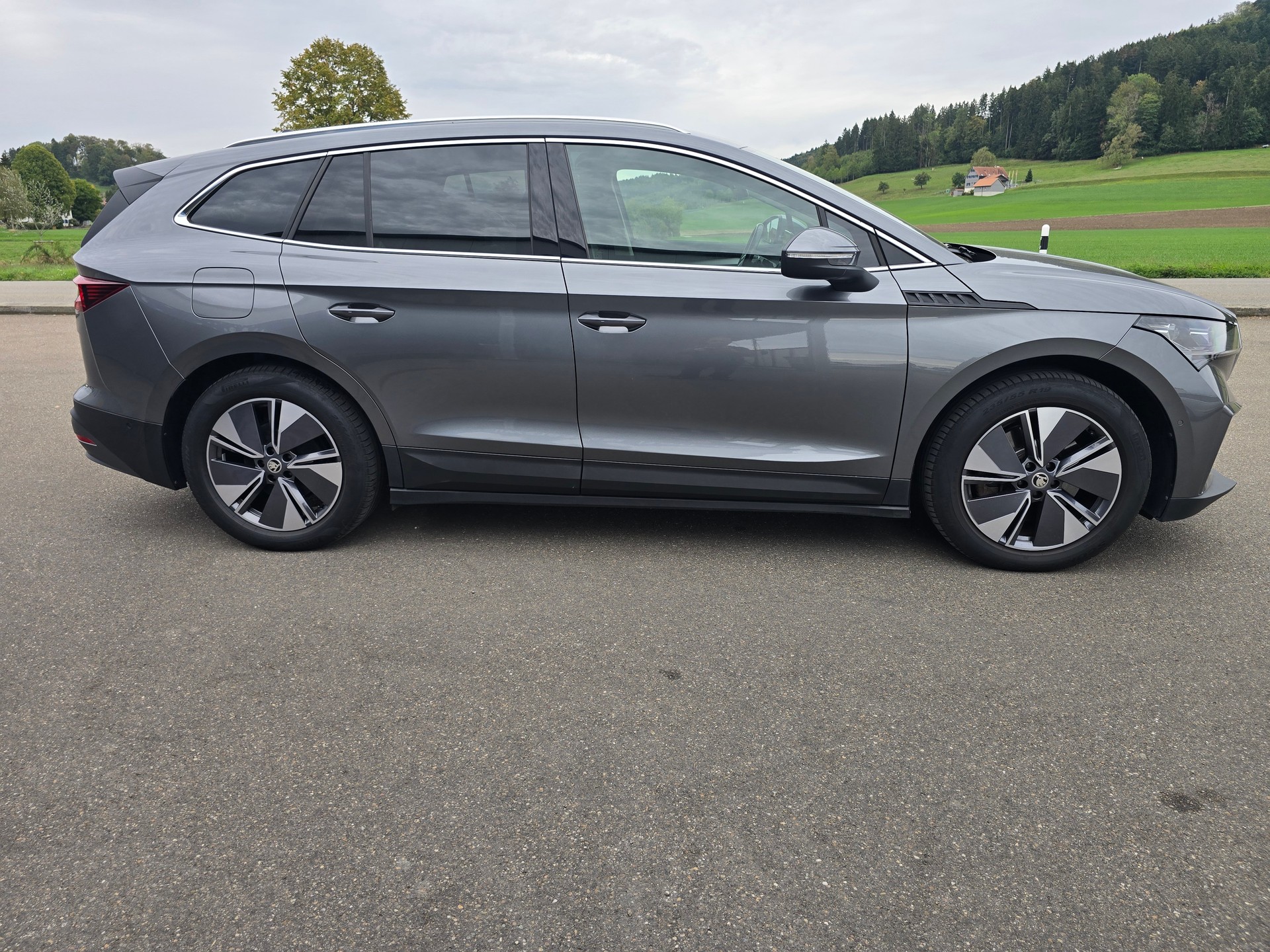SKODA Enyaq iV 80x-image-4