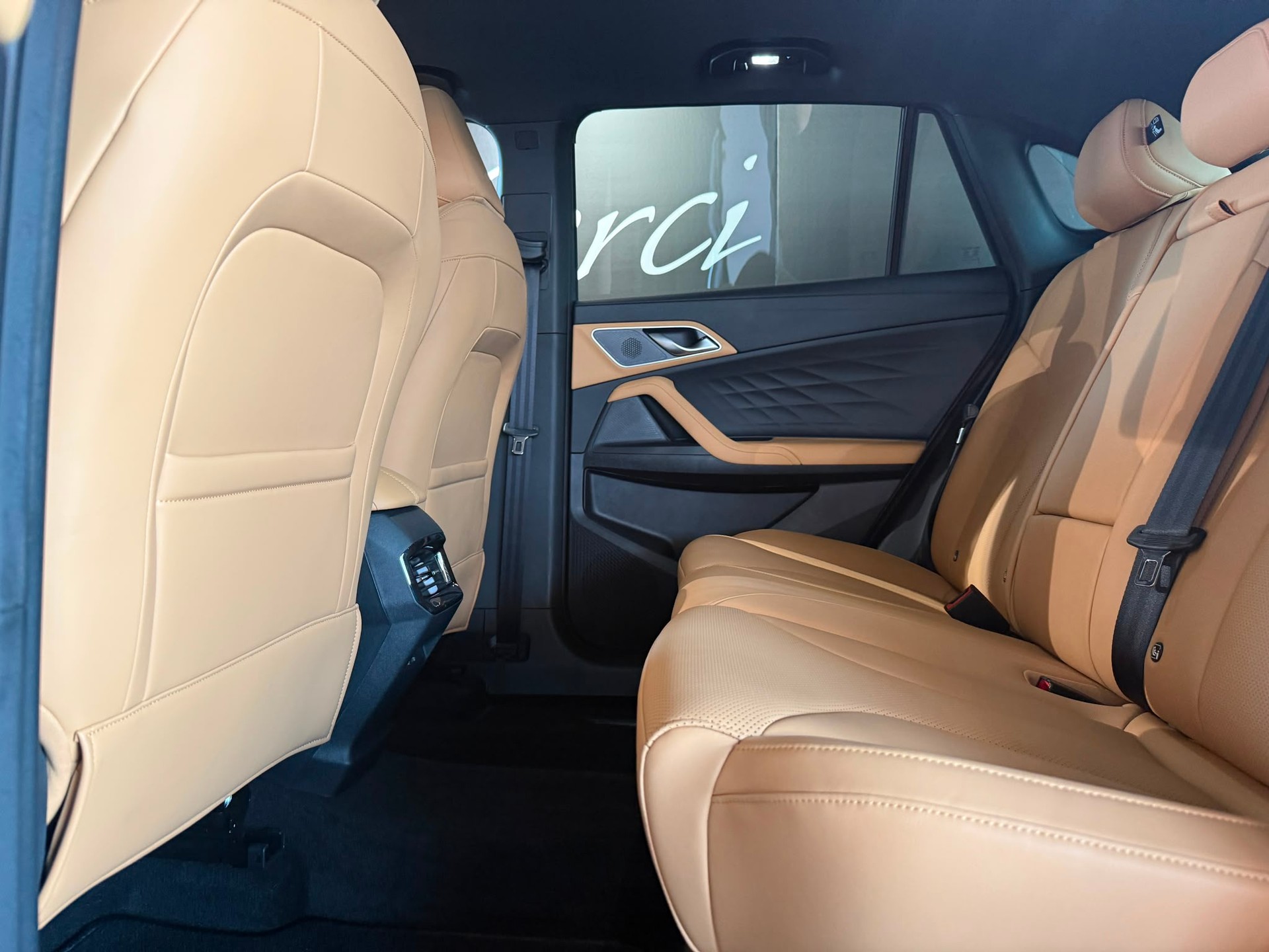 MG HS 1.5 T PHEV Luxury-image-7
