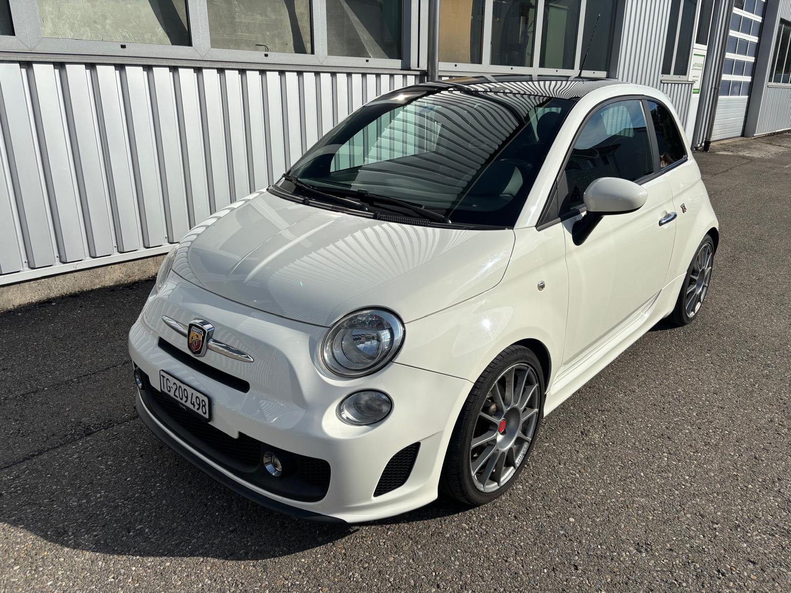 FIAT 500 1.4 16V Turbo Abarth 695 SS