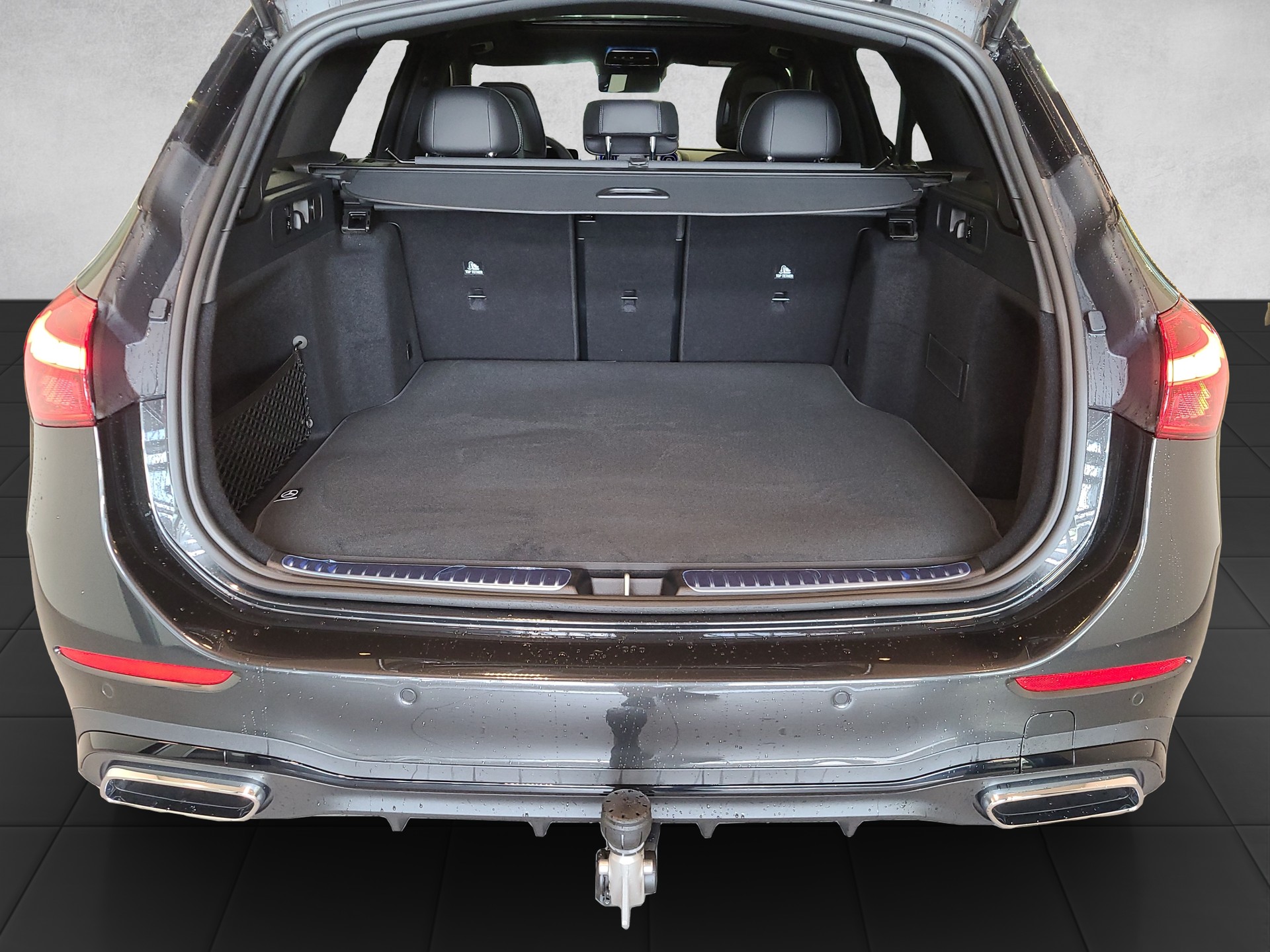 MERCEDES-BENZ C 220 d 4M T Swiss Star S206-image-10
