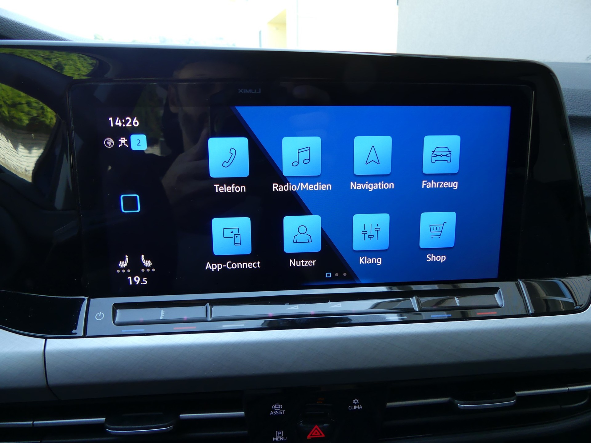 VW Golf 1.5 eTSI Style DSG-image-12