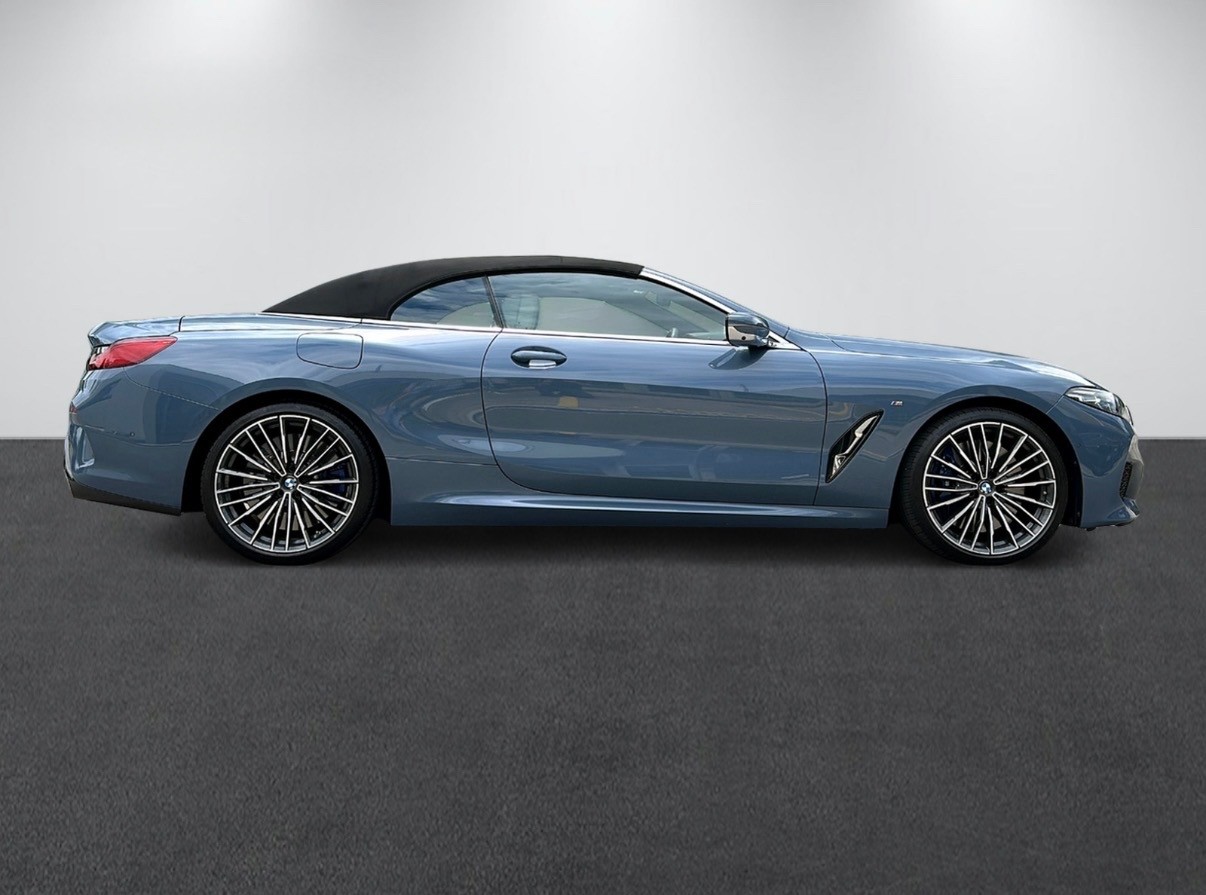 BMW M850i xDrive Steptronic-image-2