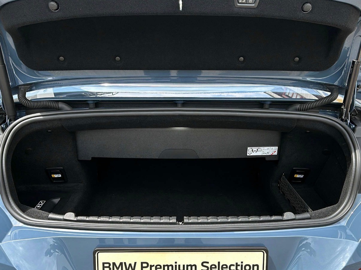 BMW M850i xDrive Steptronic-image-10