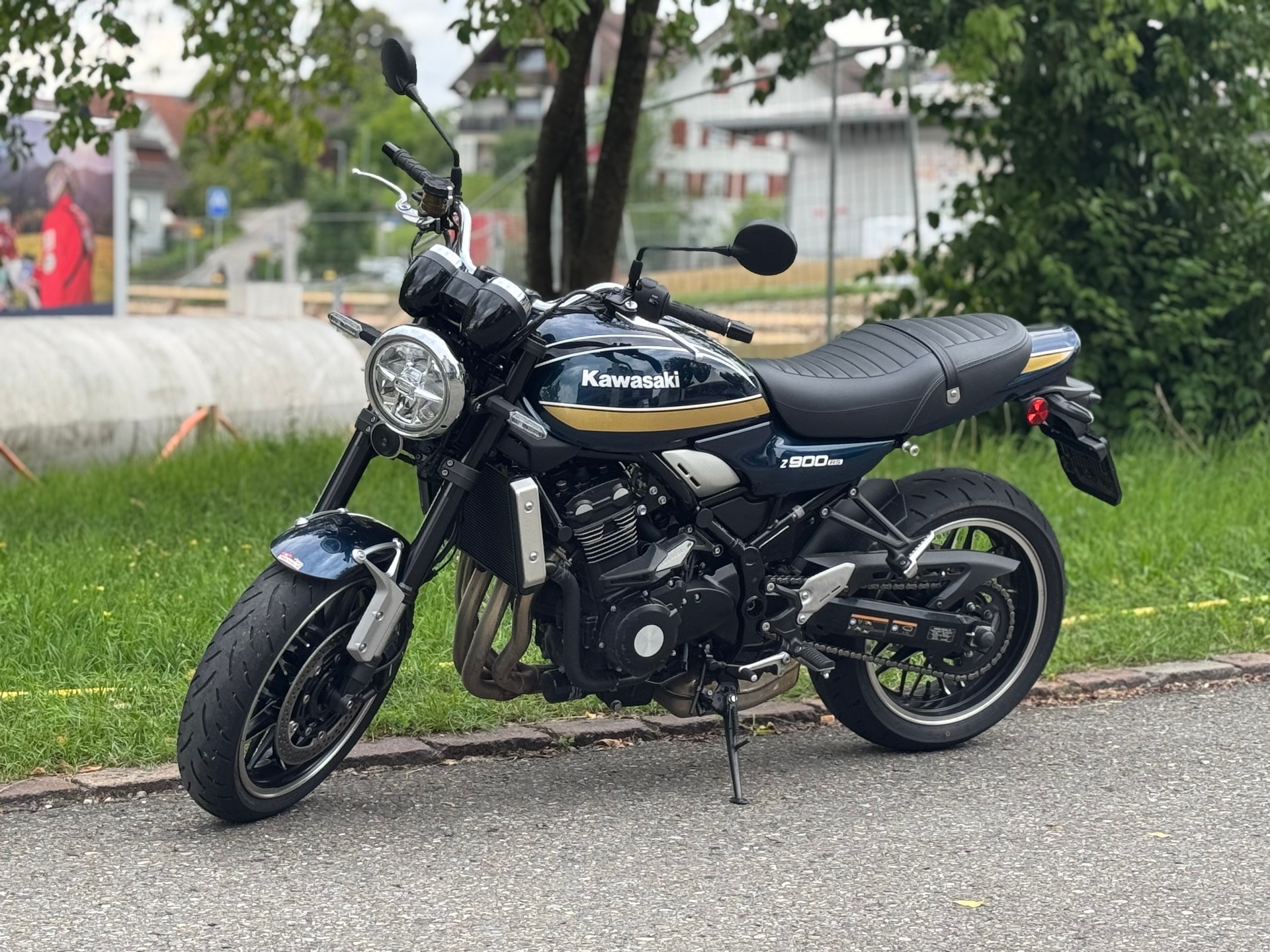 KAWASAKI Z 900 RS-image-1