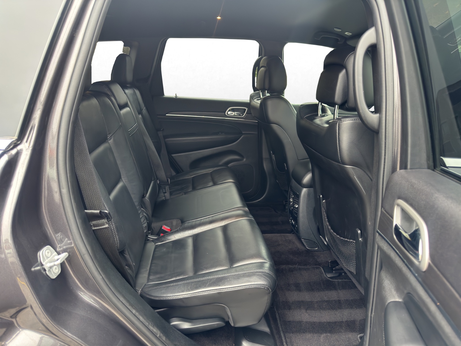 JEEP Grand Cherokee 3.0 CRD Limited Automatic-image-13