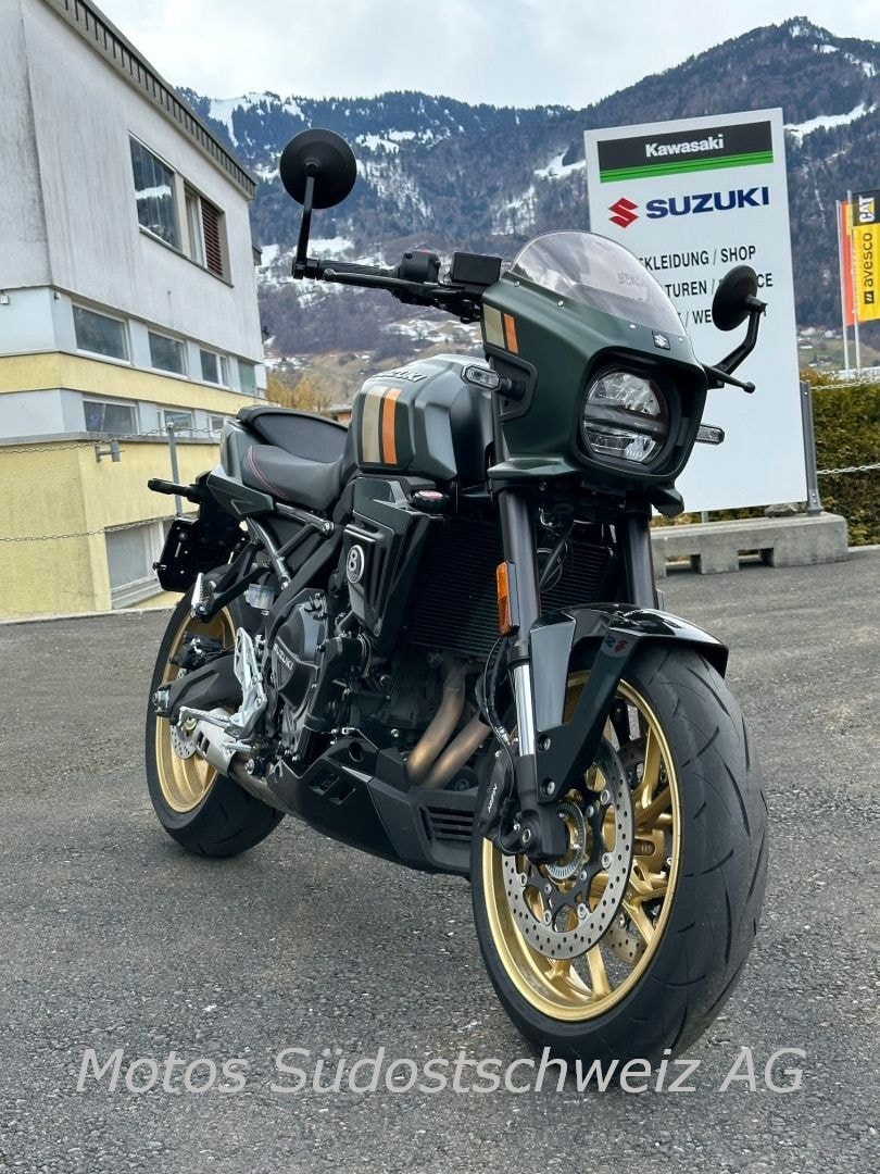 SUZUKI GSX800 8TT-image-1