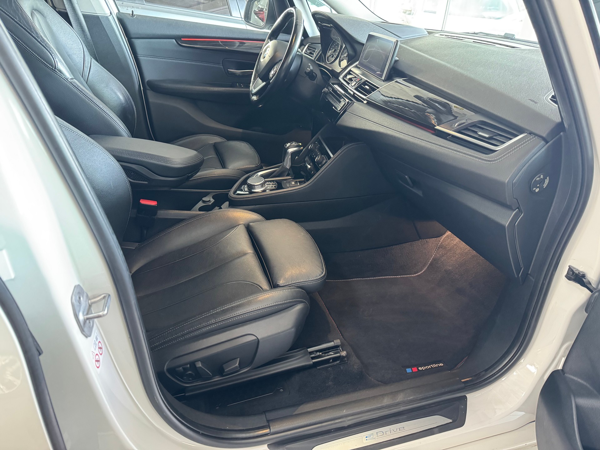 BMW 225xe iPerformance Active Tourer Sport Line Aut.-image-8