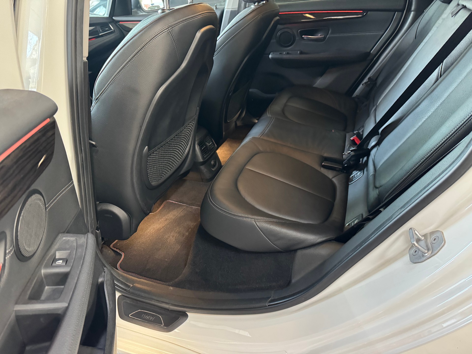 BMW 225xe iPerformance Active Tourer Sport Line Aut.-image-11