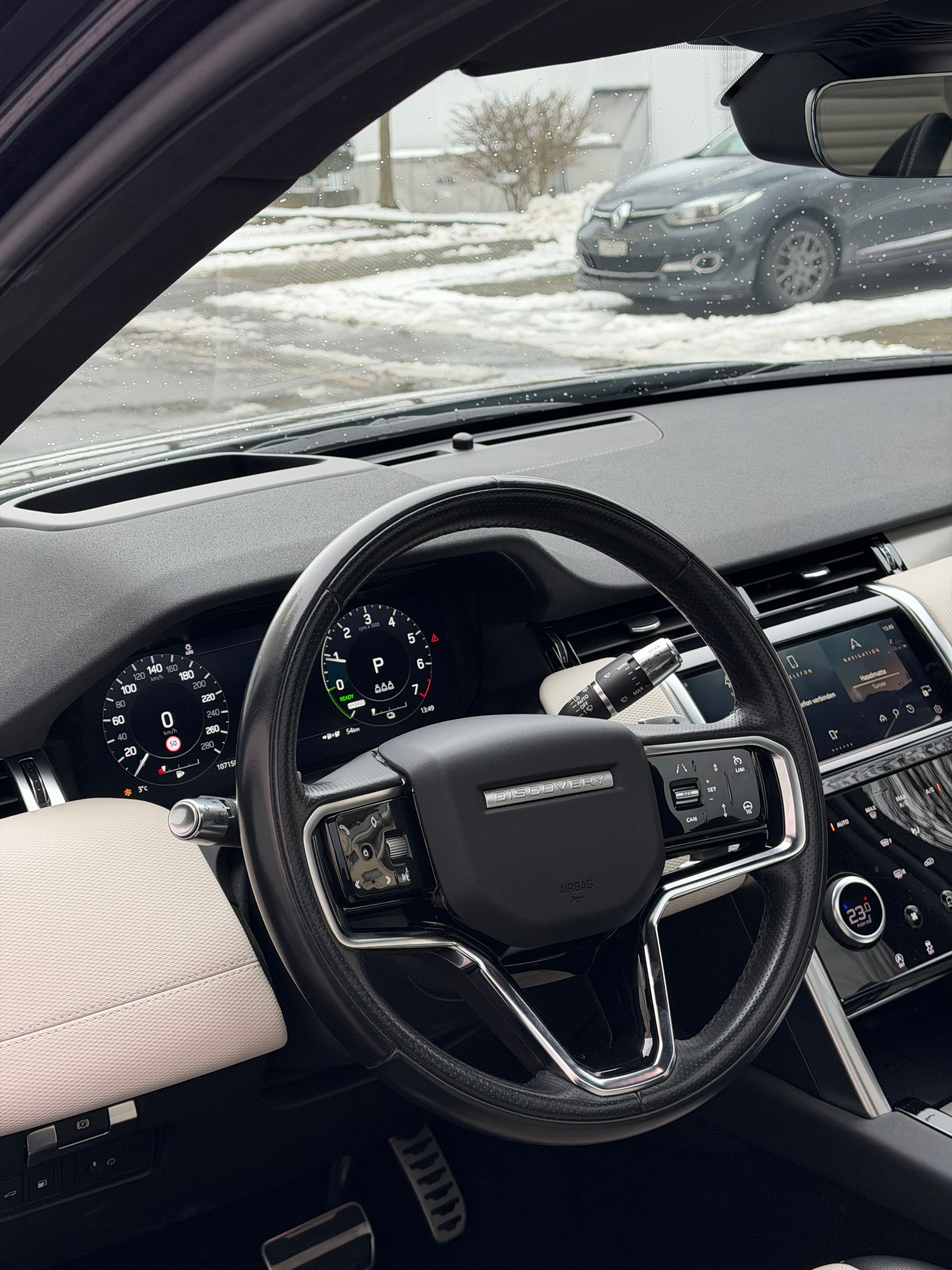 LAND ROVER Discovery Sport R Dyn P300e 1.5 PHEV Base AT8-image-7