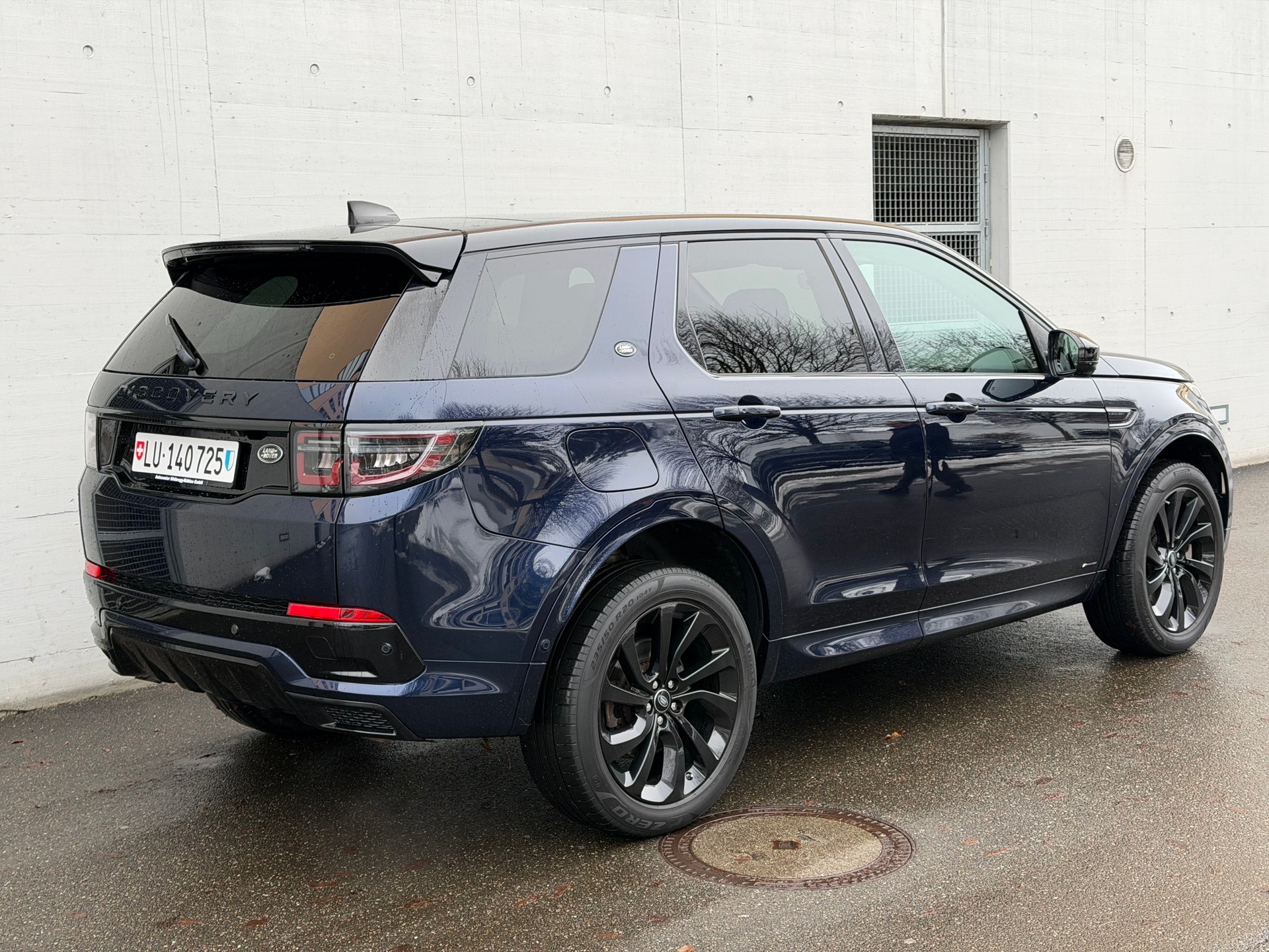 LAND ROVER Discovery Sport R Dyn P300e 1.5 PHEV Base AT8-image-5