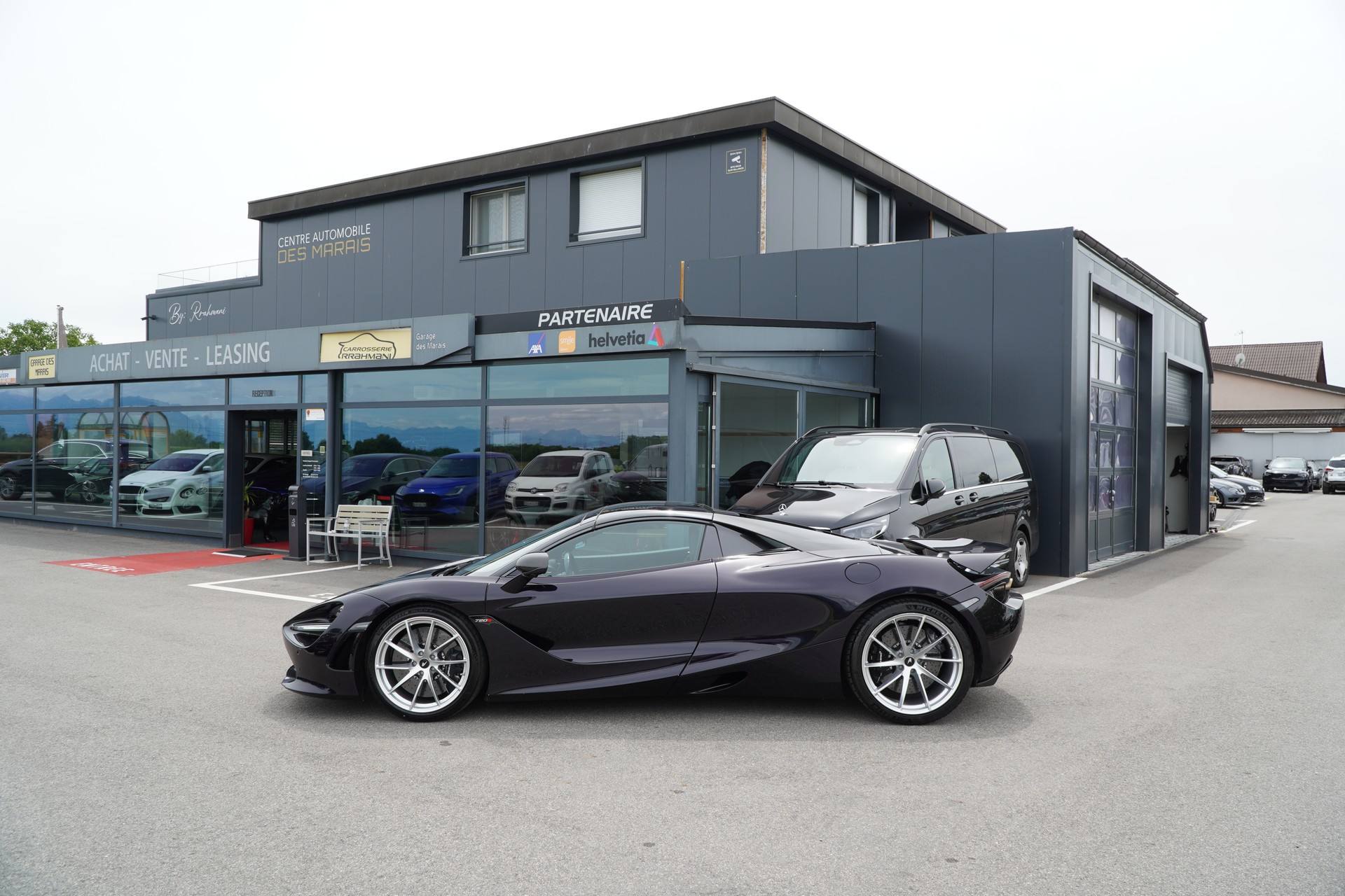 McLAREN 720S Spider 4.0 V8 SSG-showroom-element-3