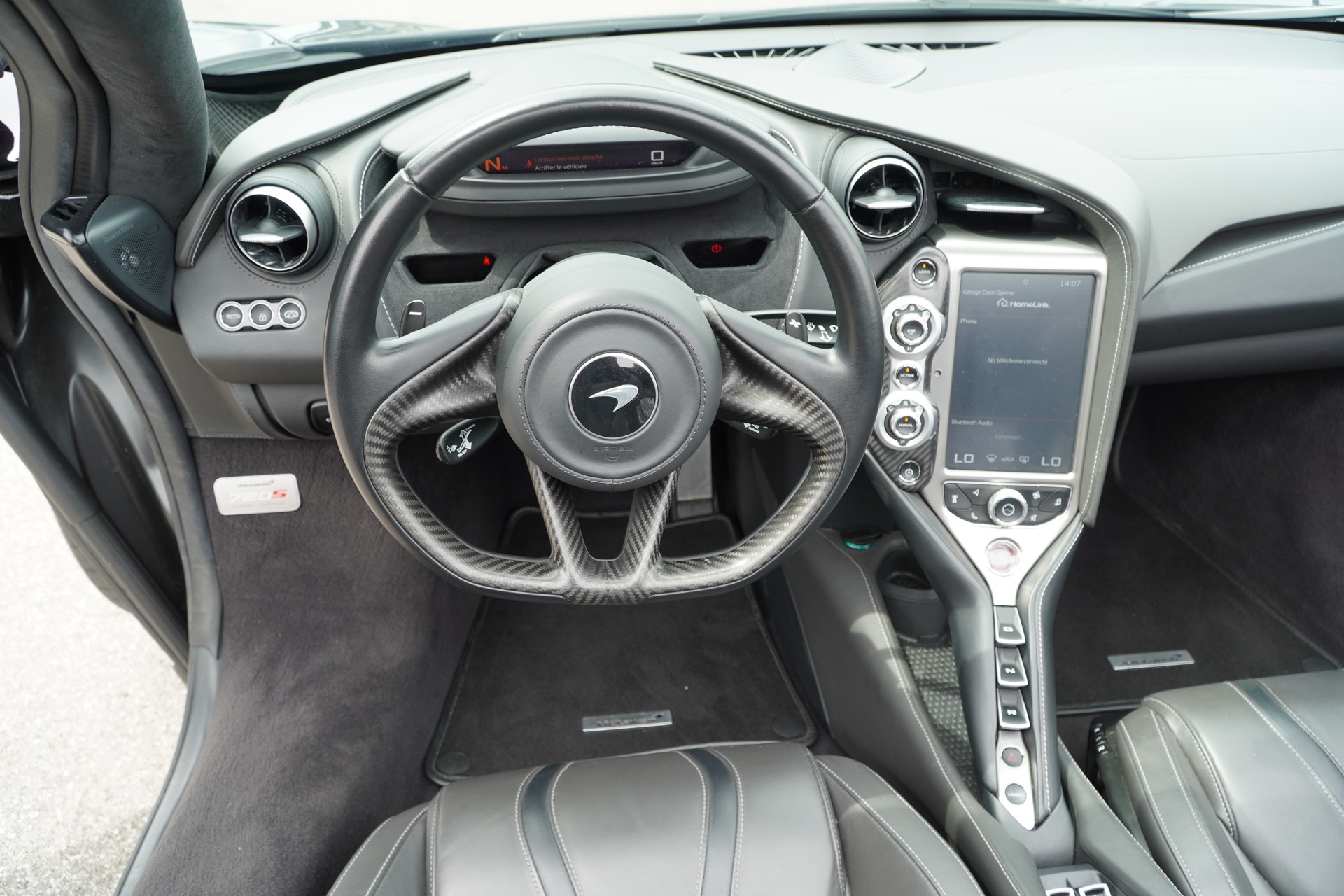McLAREN 720S Spider 4.0 V8 SSG-image-22