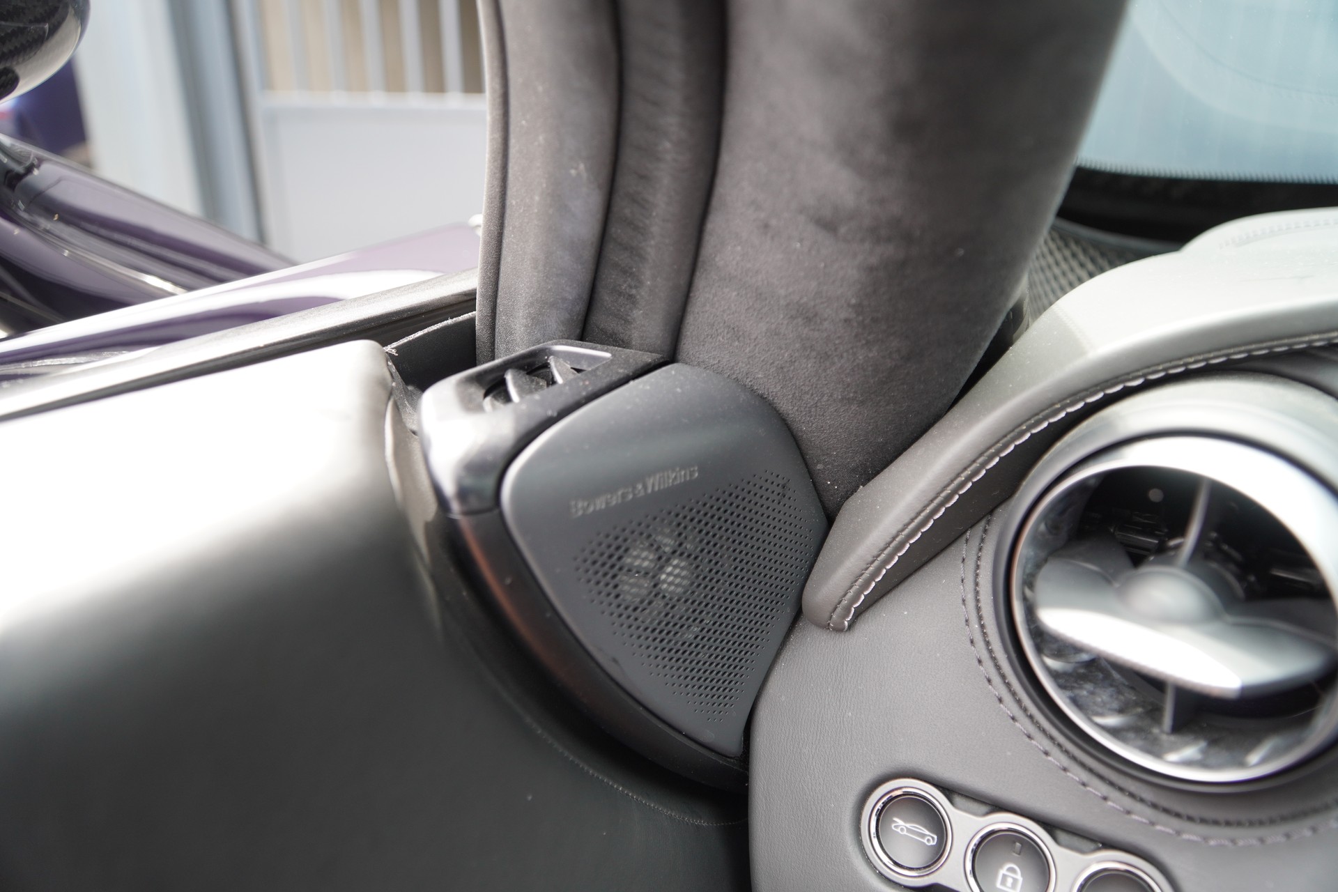 McLAREN 720S Spider 4.0 V8 SSG-image-27