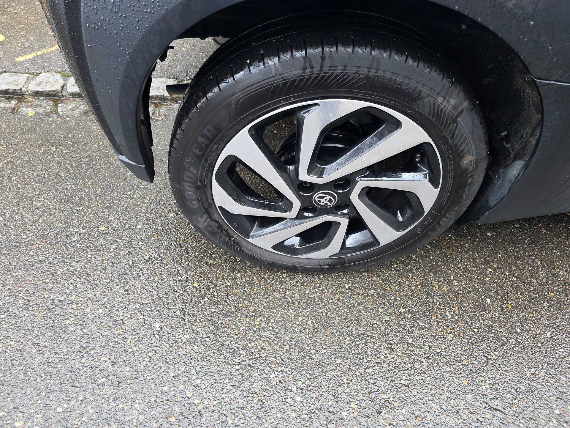 TOYOTA Aygo X 1.0 VVT-i Trend CVT-image-12