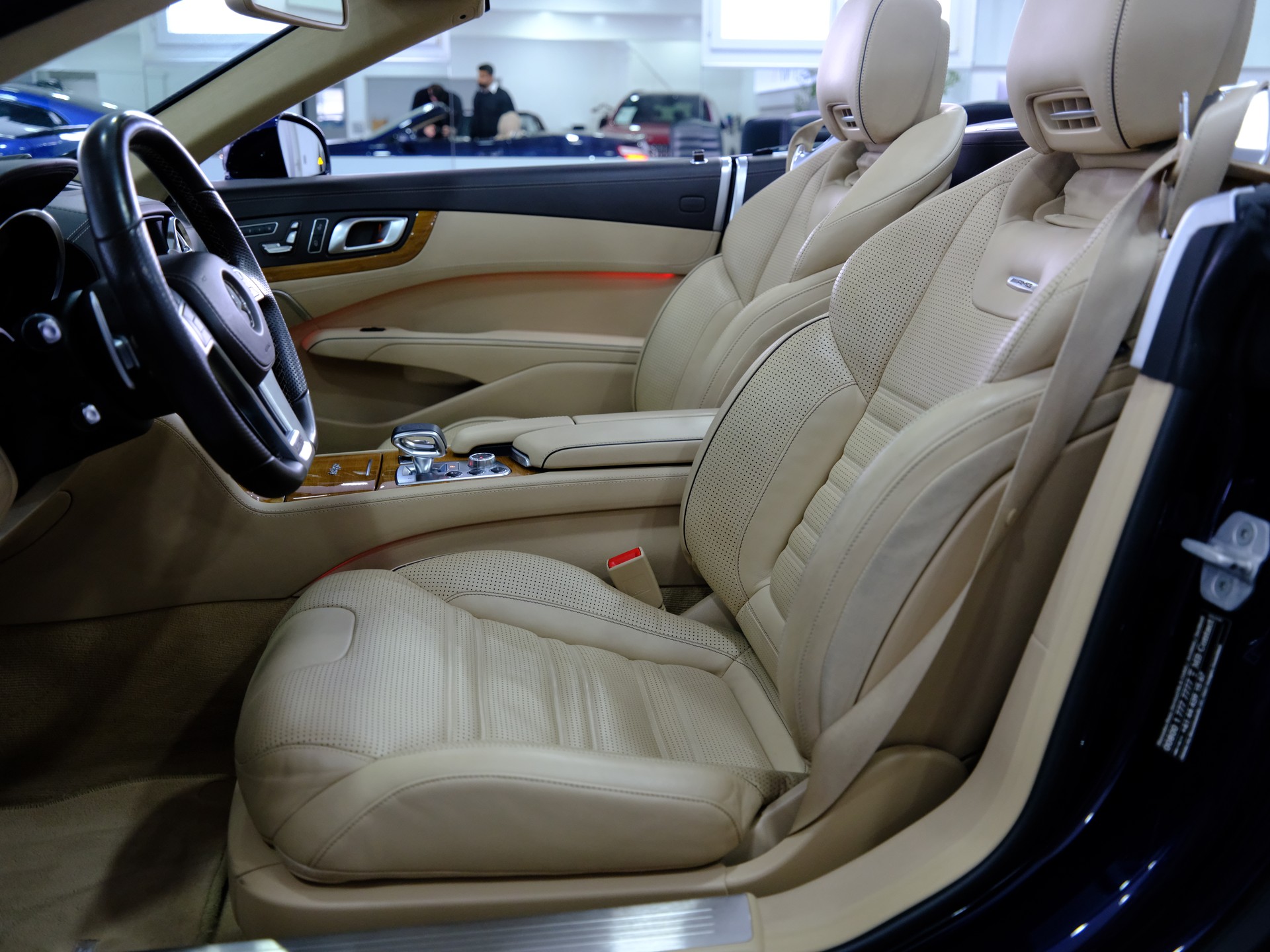 MERCEDES-BENZ SL 63 AMG Speedshift-image-9