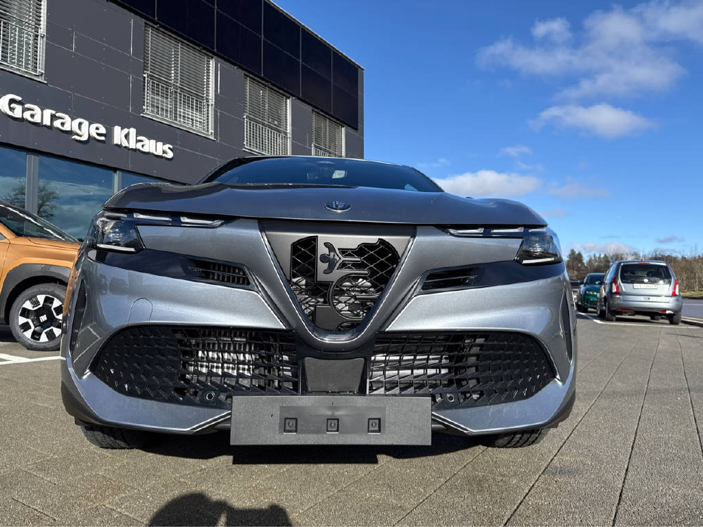 ALFA ROMEO Junior 1.2 Ibrida Speciale-image-4