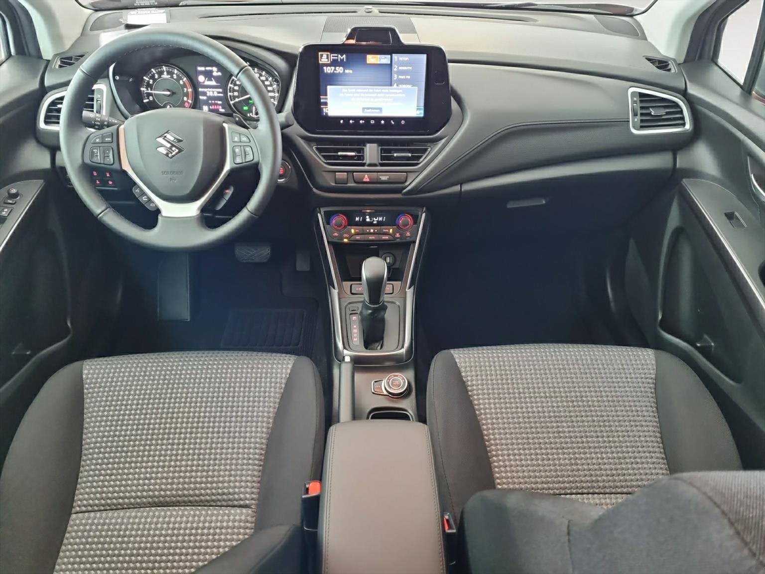 SUZUKI S-Cross 1.4 T Compact+ Hybrid 4x4-image-5