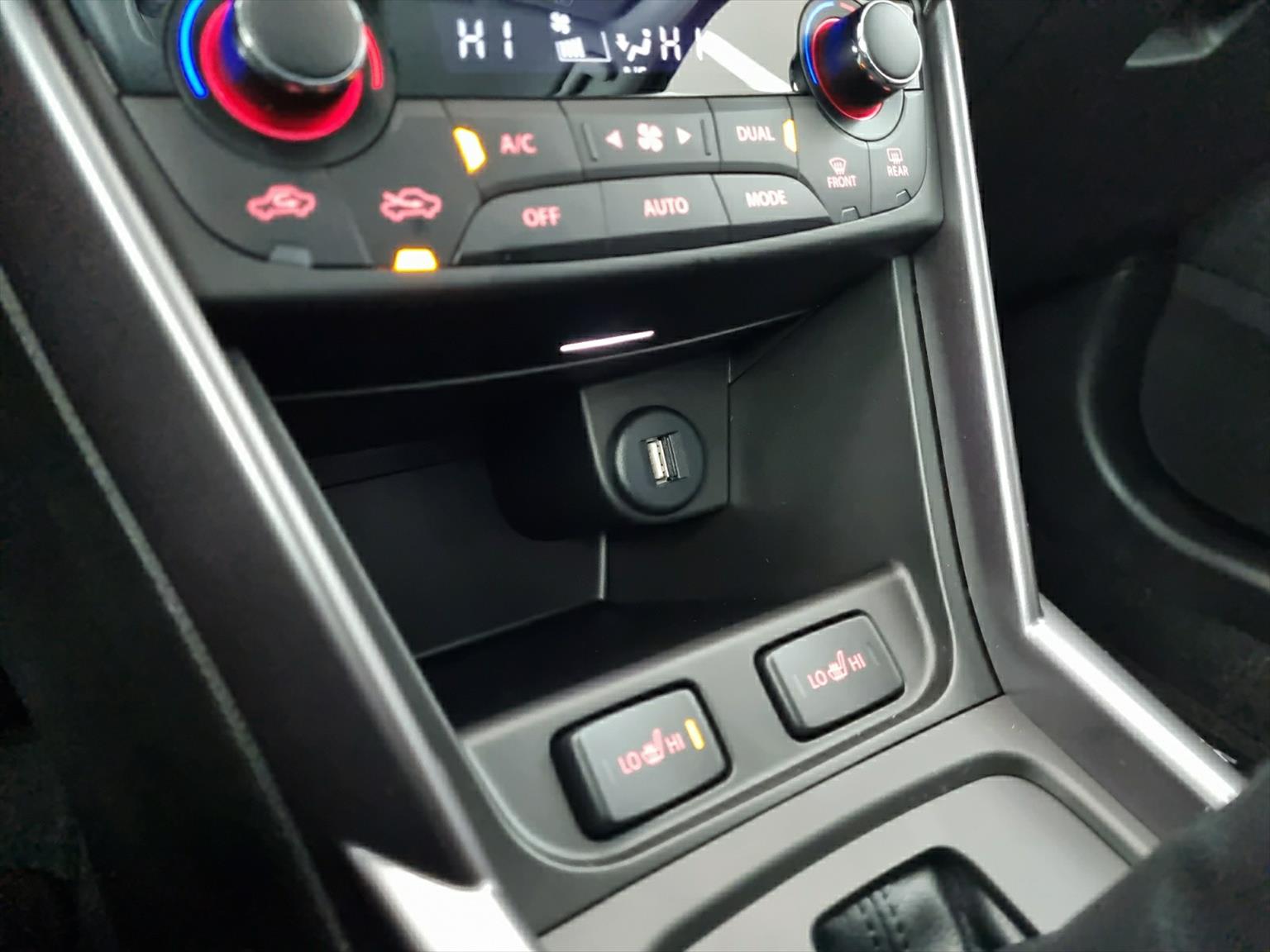 SUZUKI S-Cross 1.4 T Compact+ Hybrid 4x4-image-11