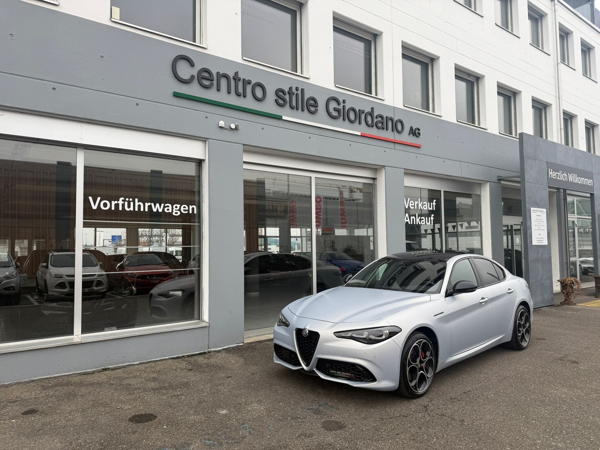 ALFA ROMEO Giulia 2.0 Competizione Pack Sky 280PS Q4 AT8 MY23/24