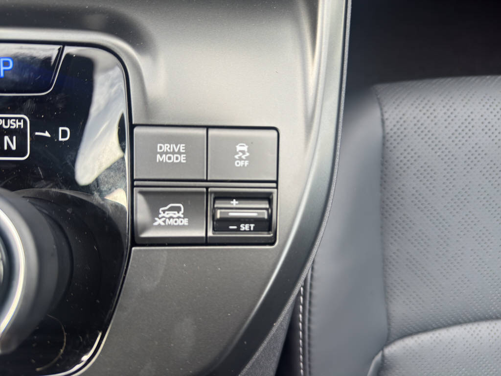SUBARU Solterra eV Advantage AWD-image-16