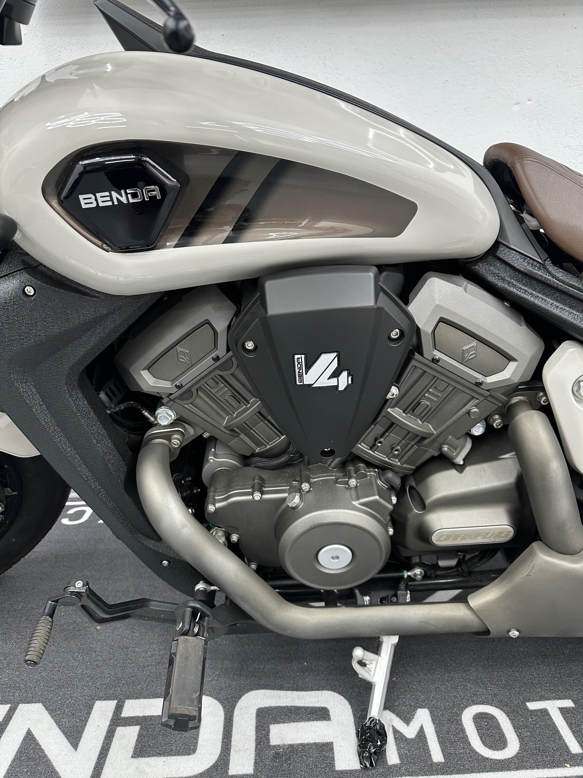 BENDA Darkflag 500-image-1