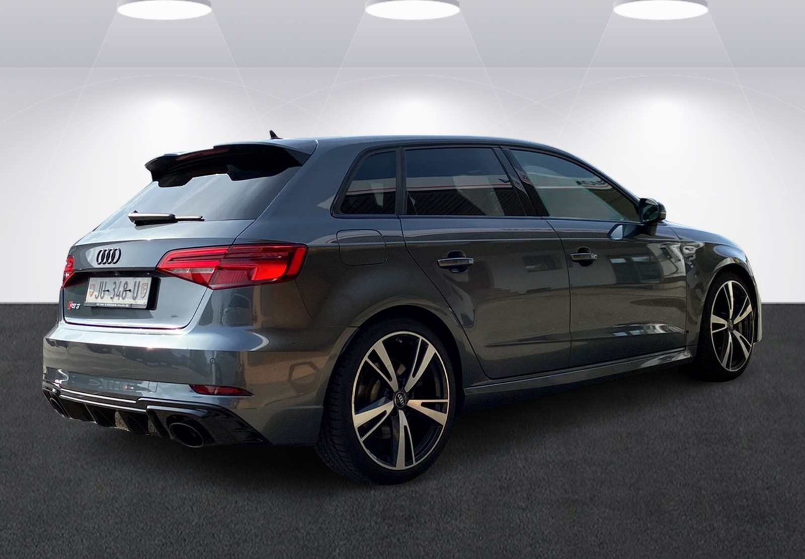 AUDI RS3 Sportback 2.5 TSI quattro S-tronic-image-6