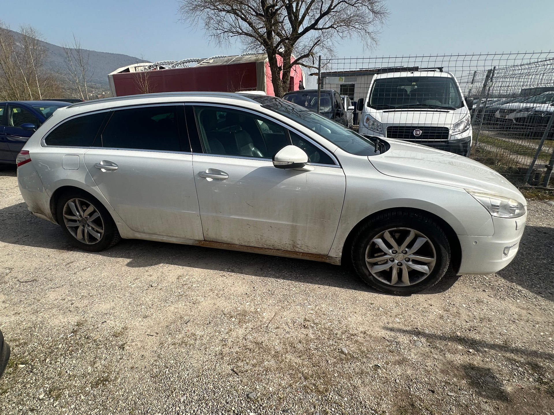 PEUGEOT 508 SW 2.2 HDI GT Automatic-image-2