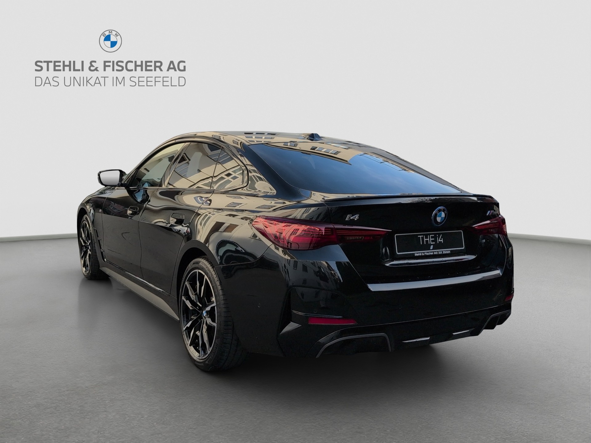BMW i4 M60 M Sport Pro-showroom-element-2