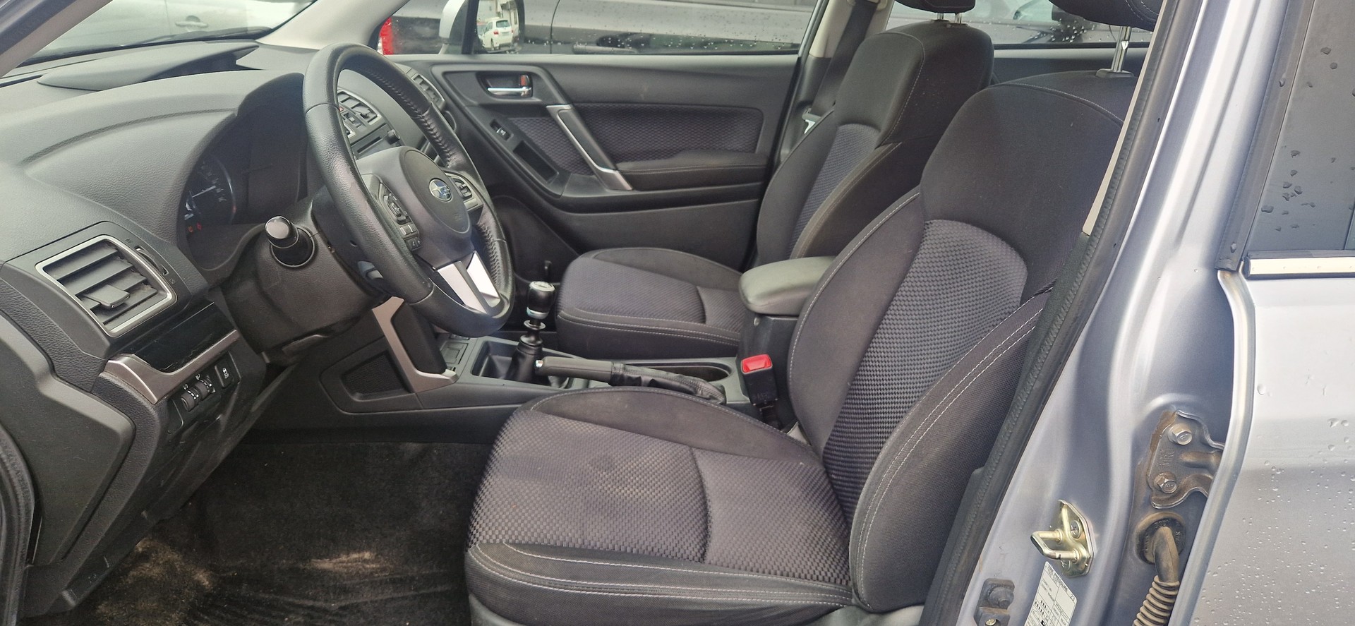 SUBARU Forester 2.0D Swiss-image-5