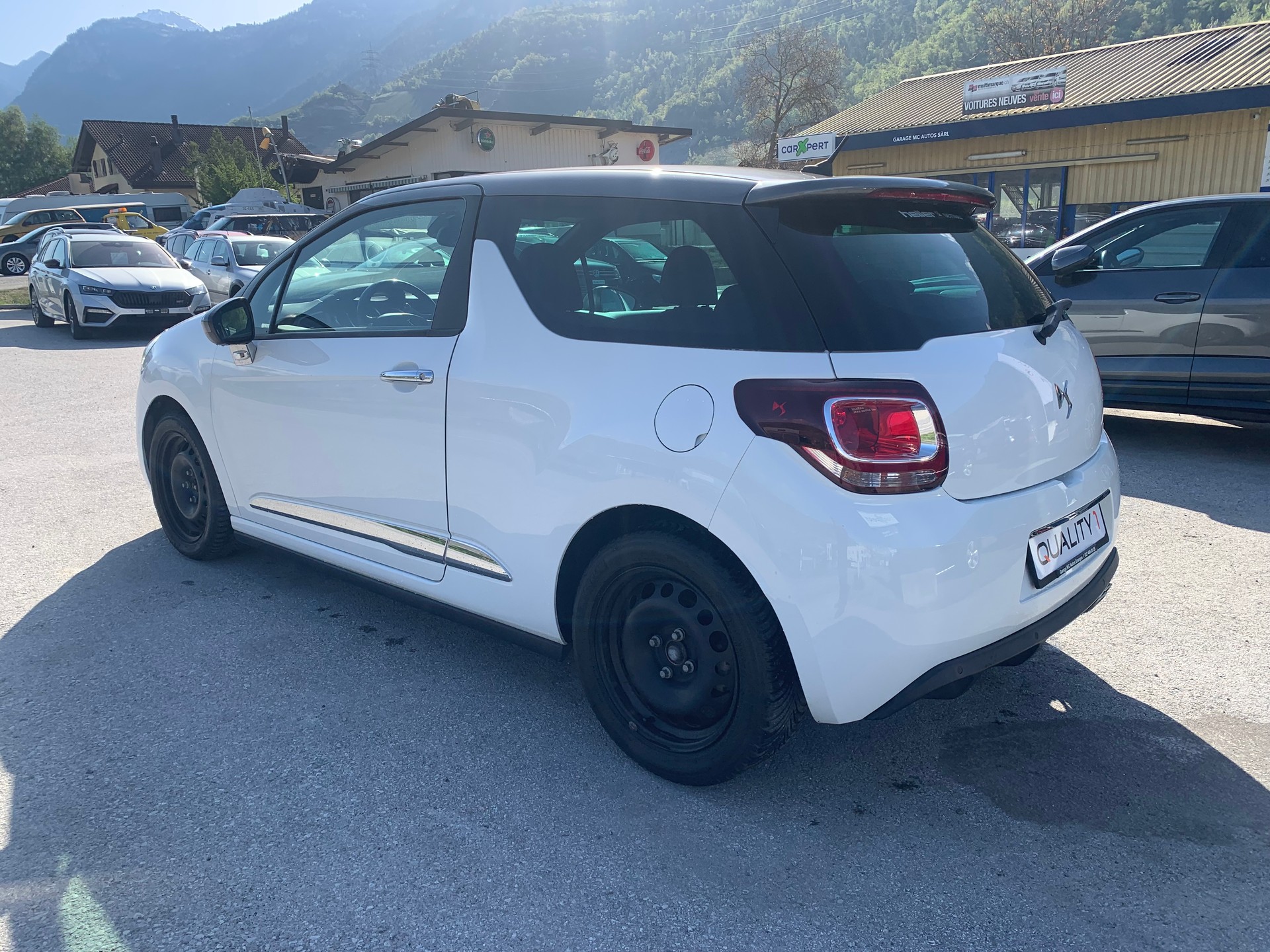 DS AUTOMOBILES DS3 1.6 16V BlueHDi Sport Chic Plus-image-6