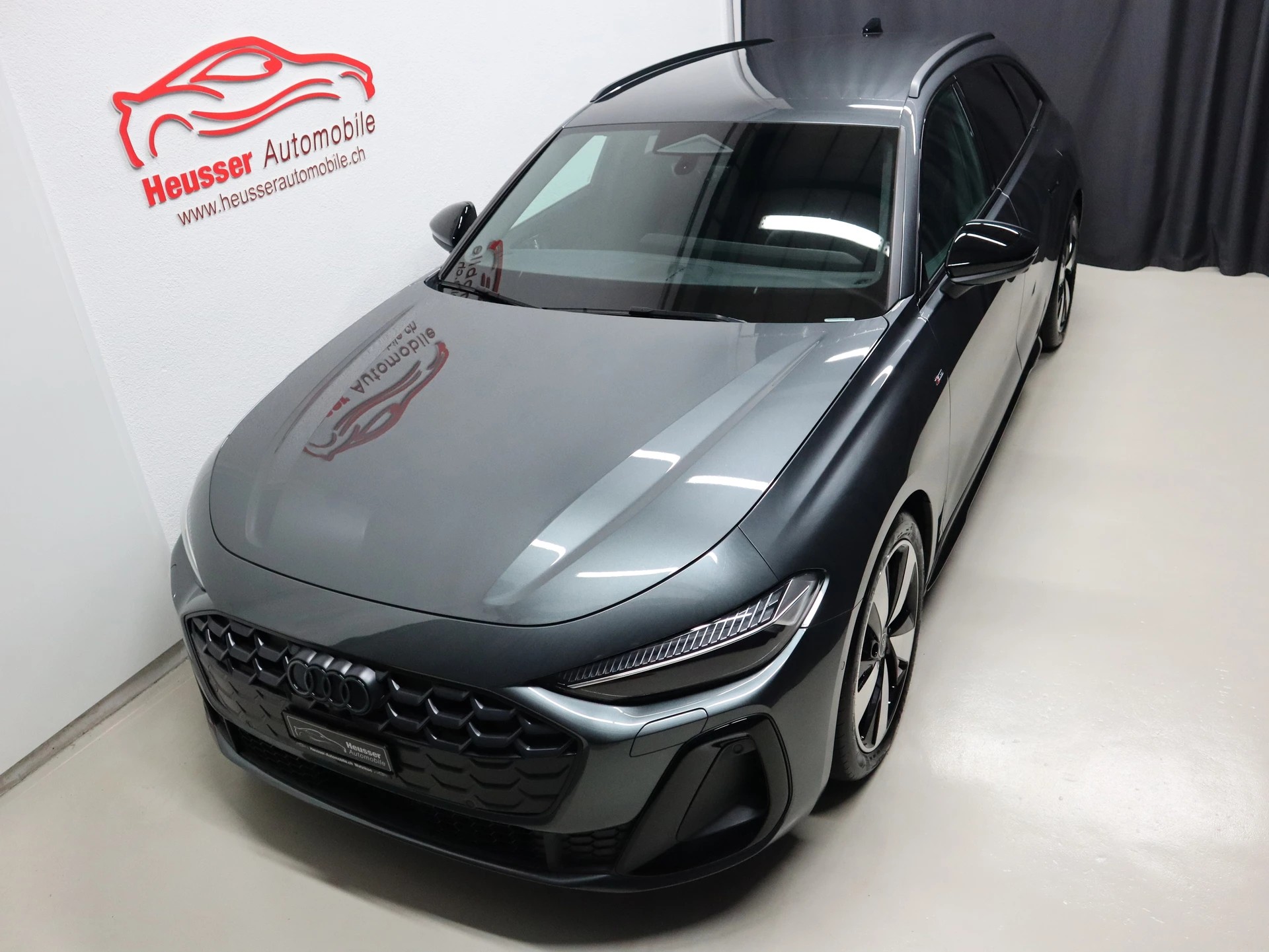 AUDI A5 Avant 2.0 TFSI S tronic S Line Edition - Navi - MMI Beifahrerdisplay - Matrix LED - Keyless - 360° Kamera - 204 PS-showroom-element-2