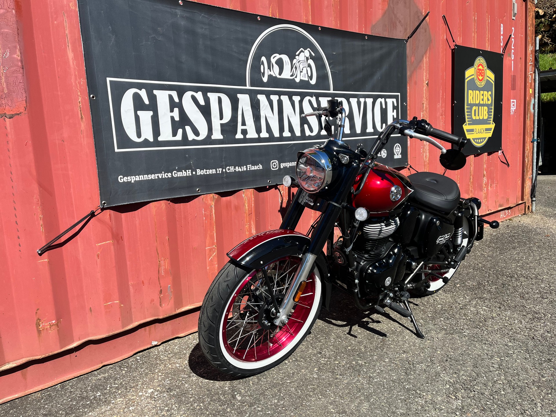 ROYAL ENFIELD Classic 350 Goan Limited-image-3