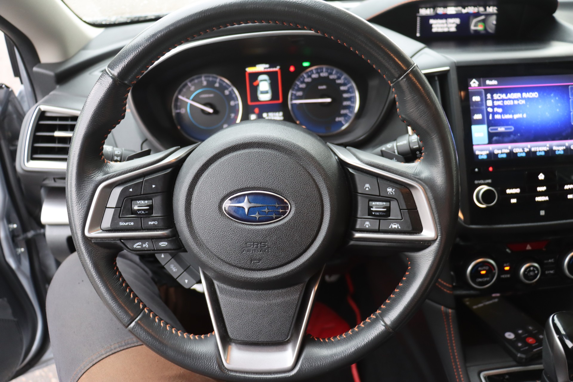 SUBARU XV 2.0 e-Boxer Advantage AWD Lineartronic-image-16