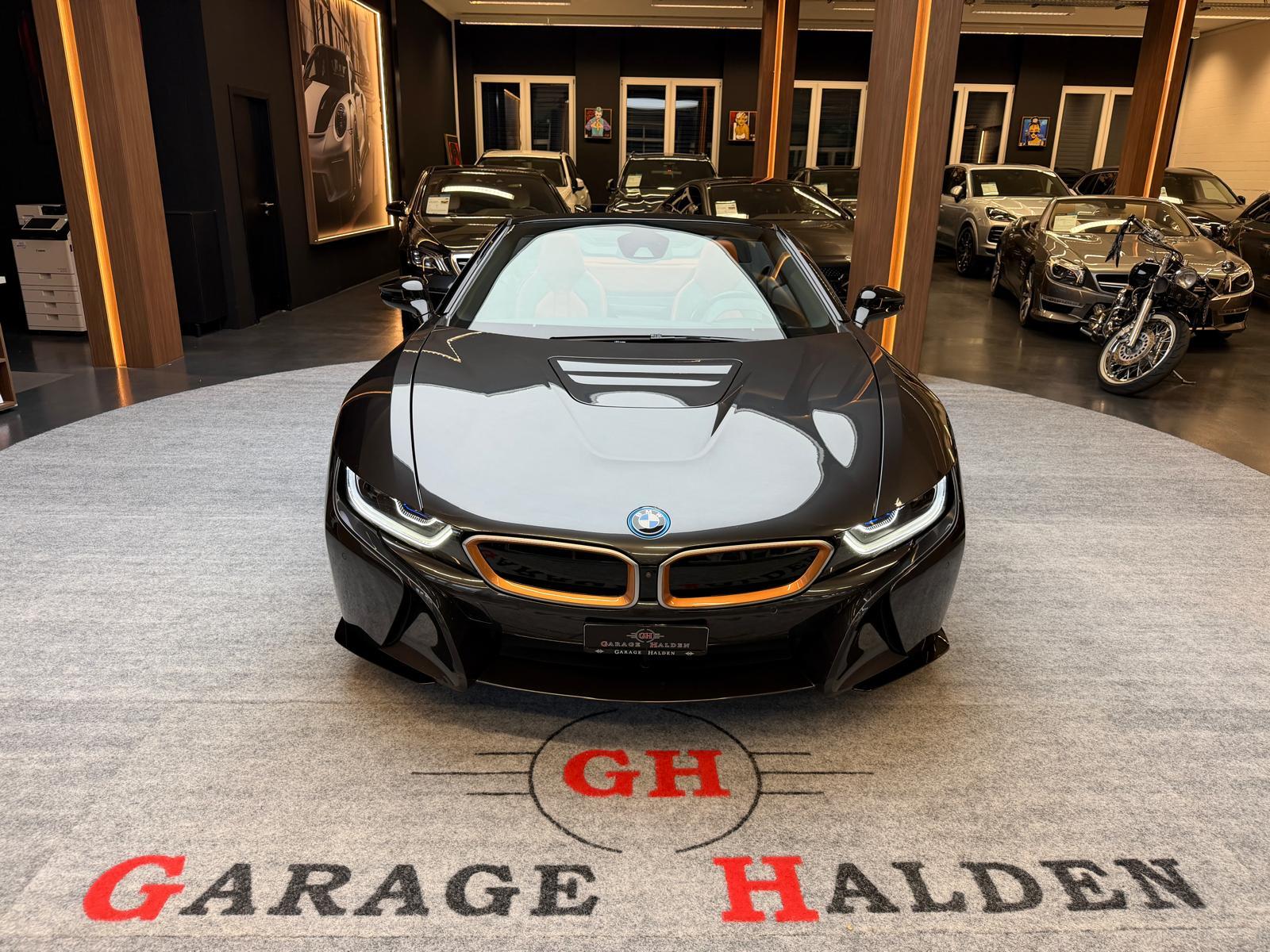BMW i8 Roadster-image-6