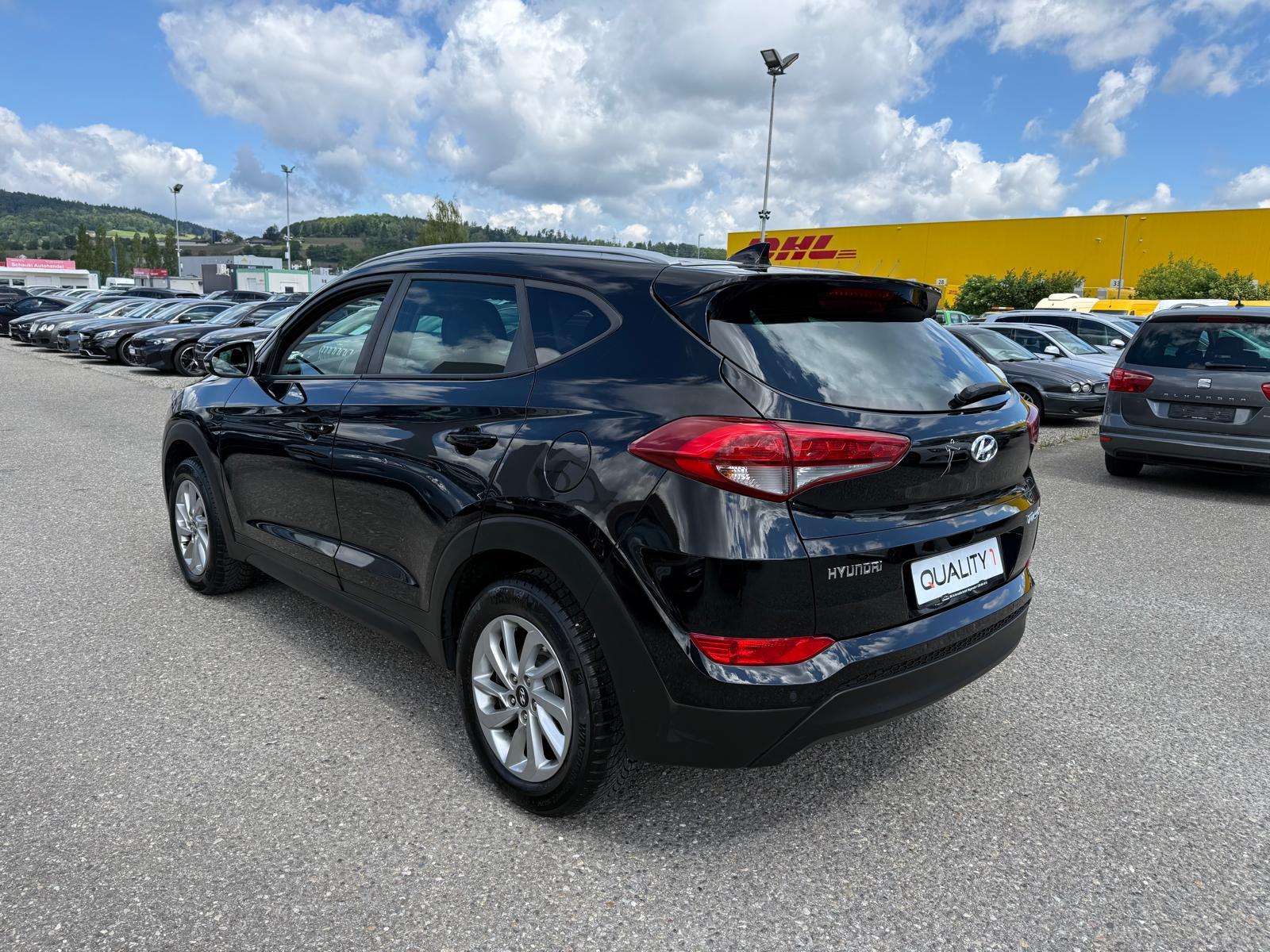 HYUNDAI Tucson 1.6 T-GDi Amplia 2WD-showroom-element-3
