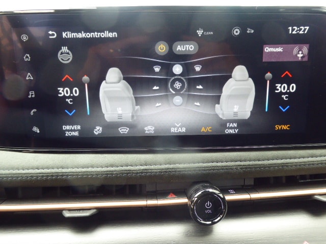 NISSAN Ariya 87 kWh e-4orce Evolve Allrad-image-9