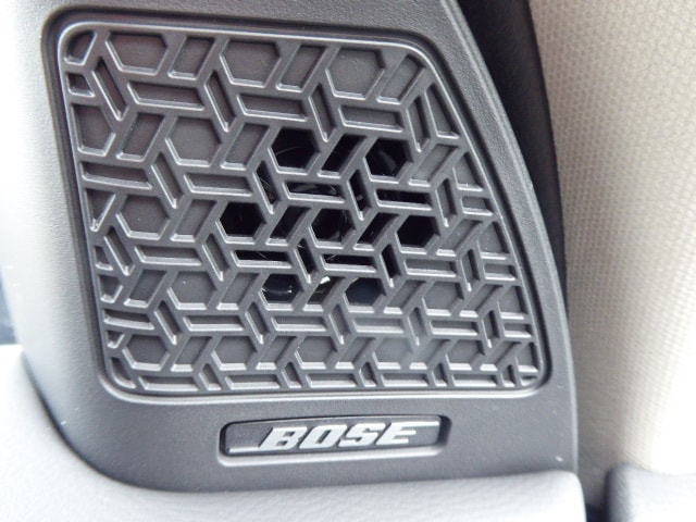 NISSAN Ariya 87 kWh e-4orce Evolve Allrad-image-12