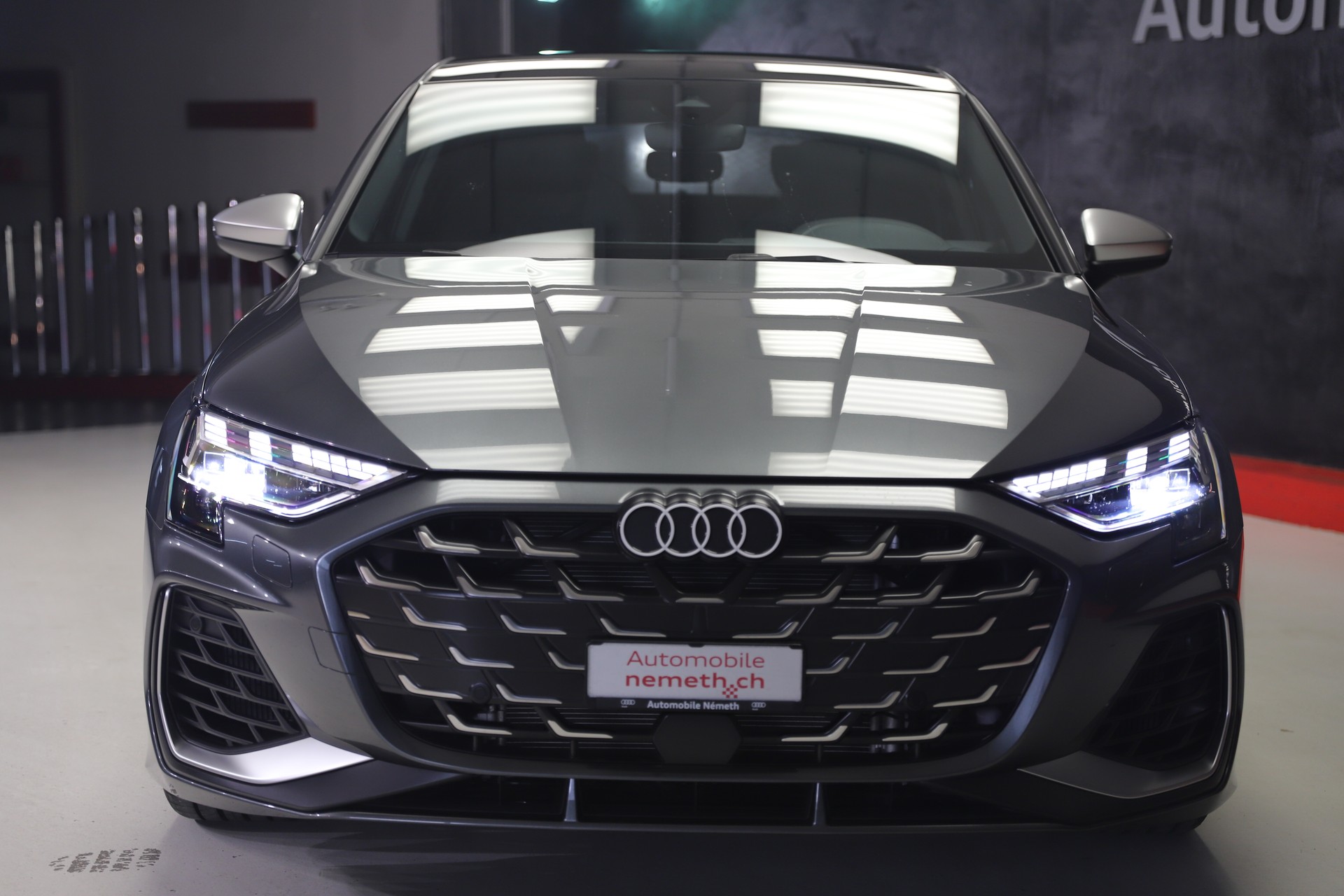 AUDI S3 Sportback TFSI quattro S-tronic-image-4