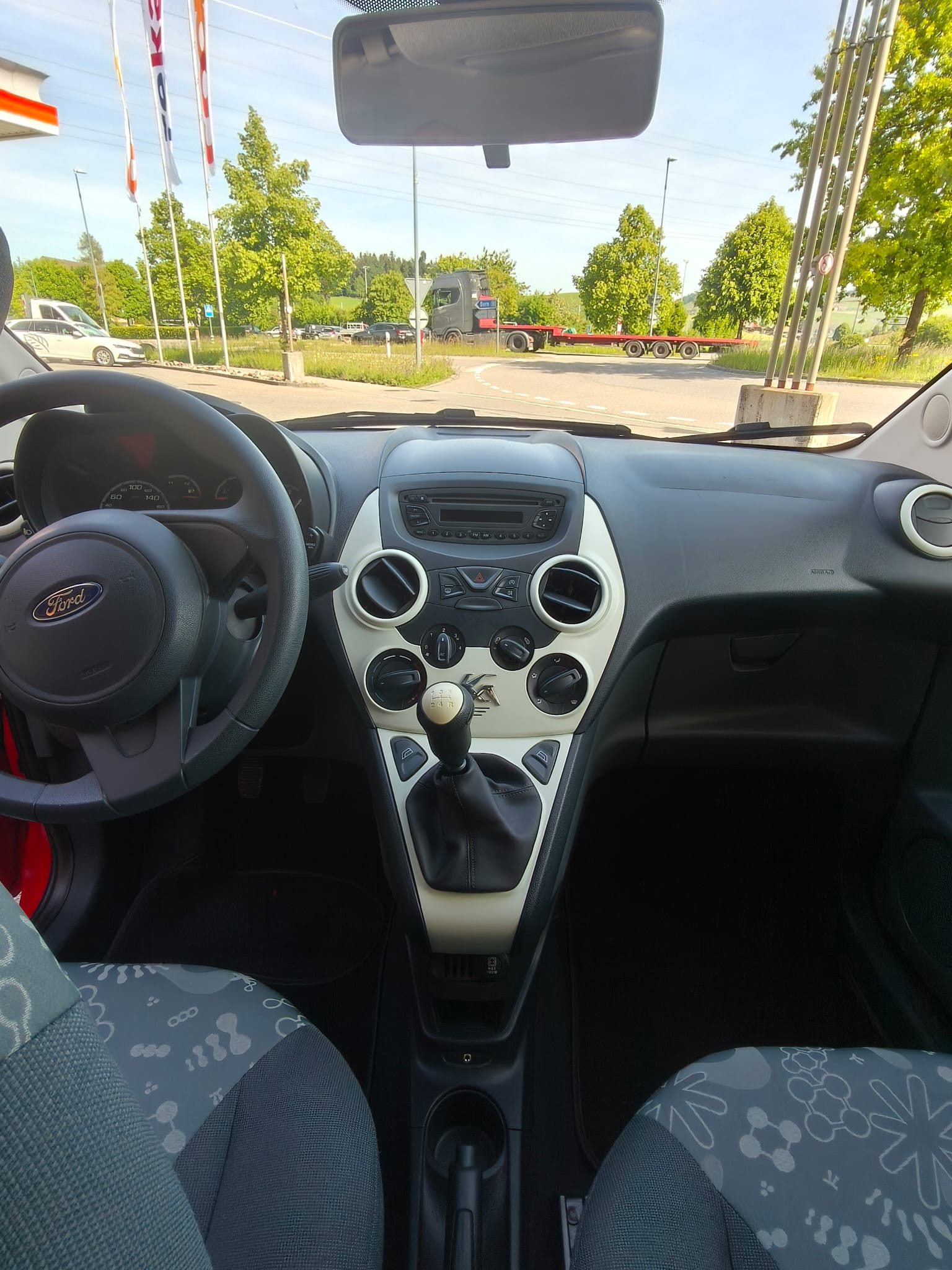 FORD KA 1.25-image-6