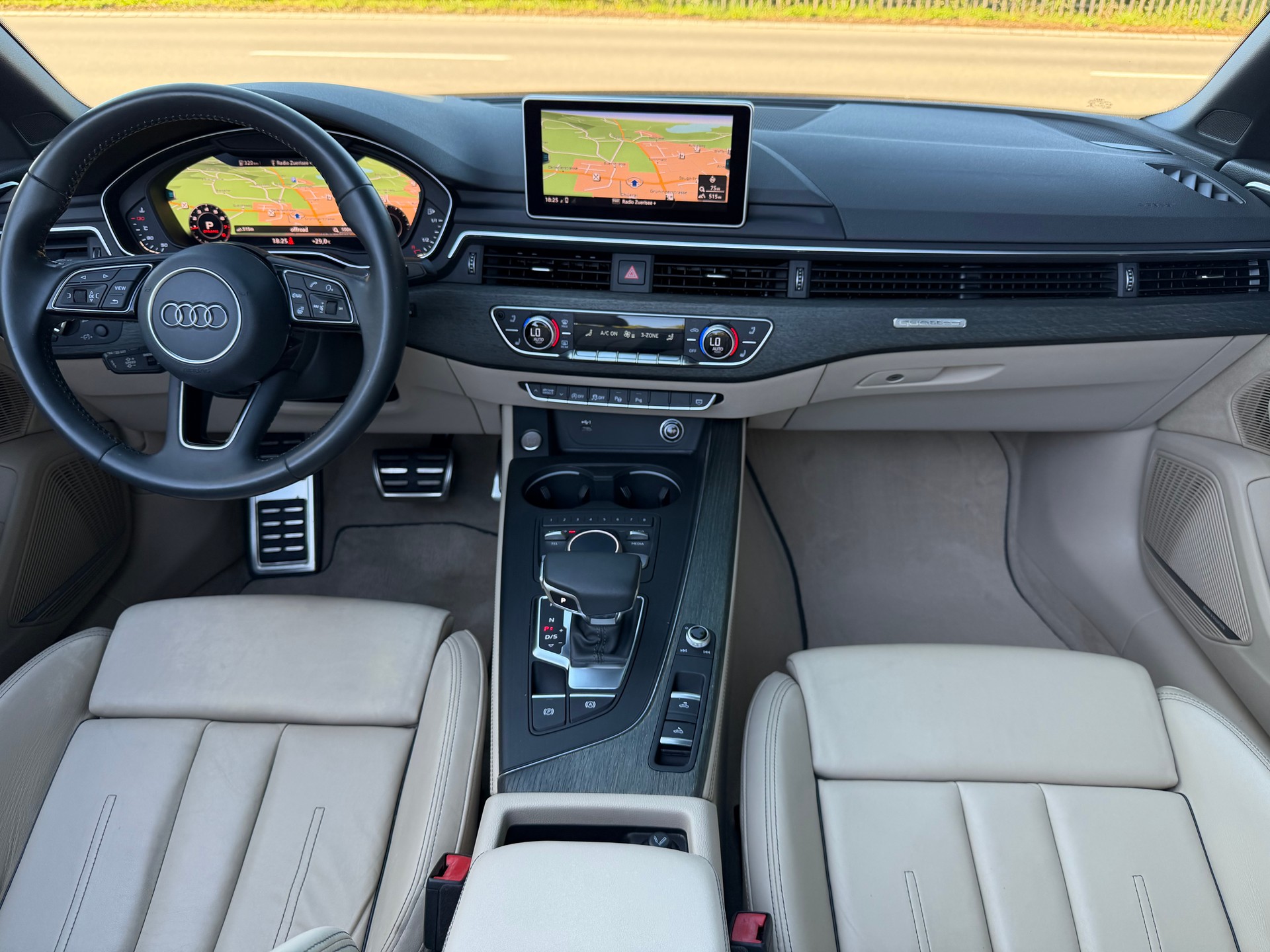 AUDI A5 Cabriolet 2.0 TFSI Design quattro S-tronic-image-10