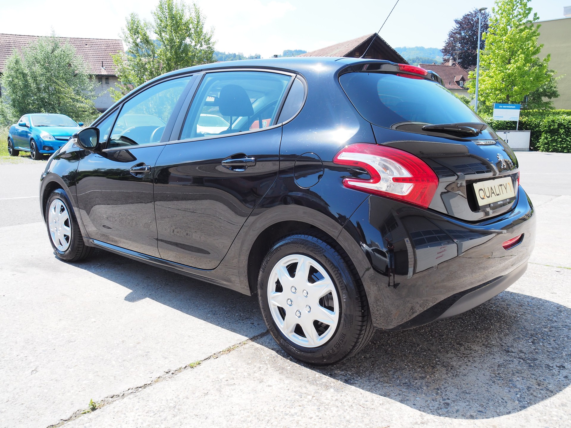 PEUGEOT 208 1.2 VTI Active-image-7