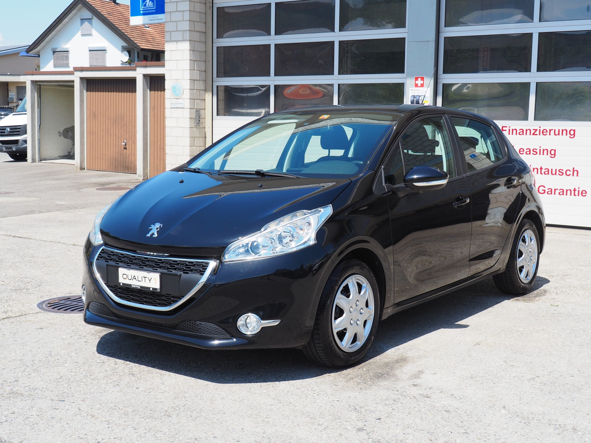 PEUGEOT 208 1.2 VTI Active