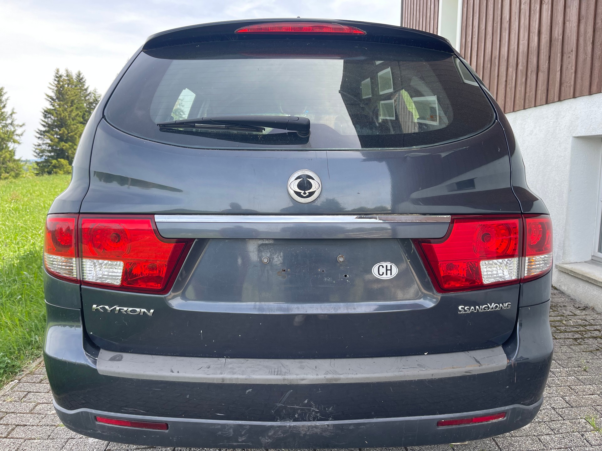 KGM-SsangYong Kyron 270 Xdi 4WD Comfort Automatic-image-2