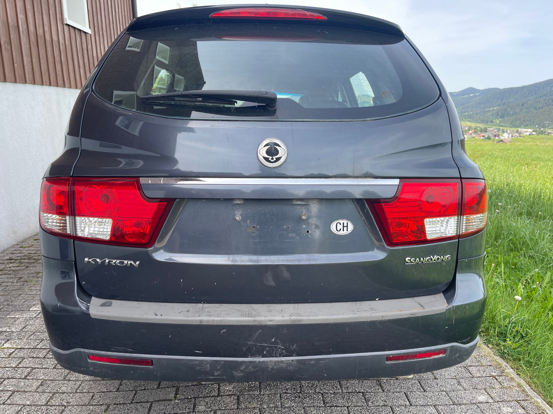 KGM-SsangYong Kyron 270 Xdi 4WD Comfort Automatic-image-7
